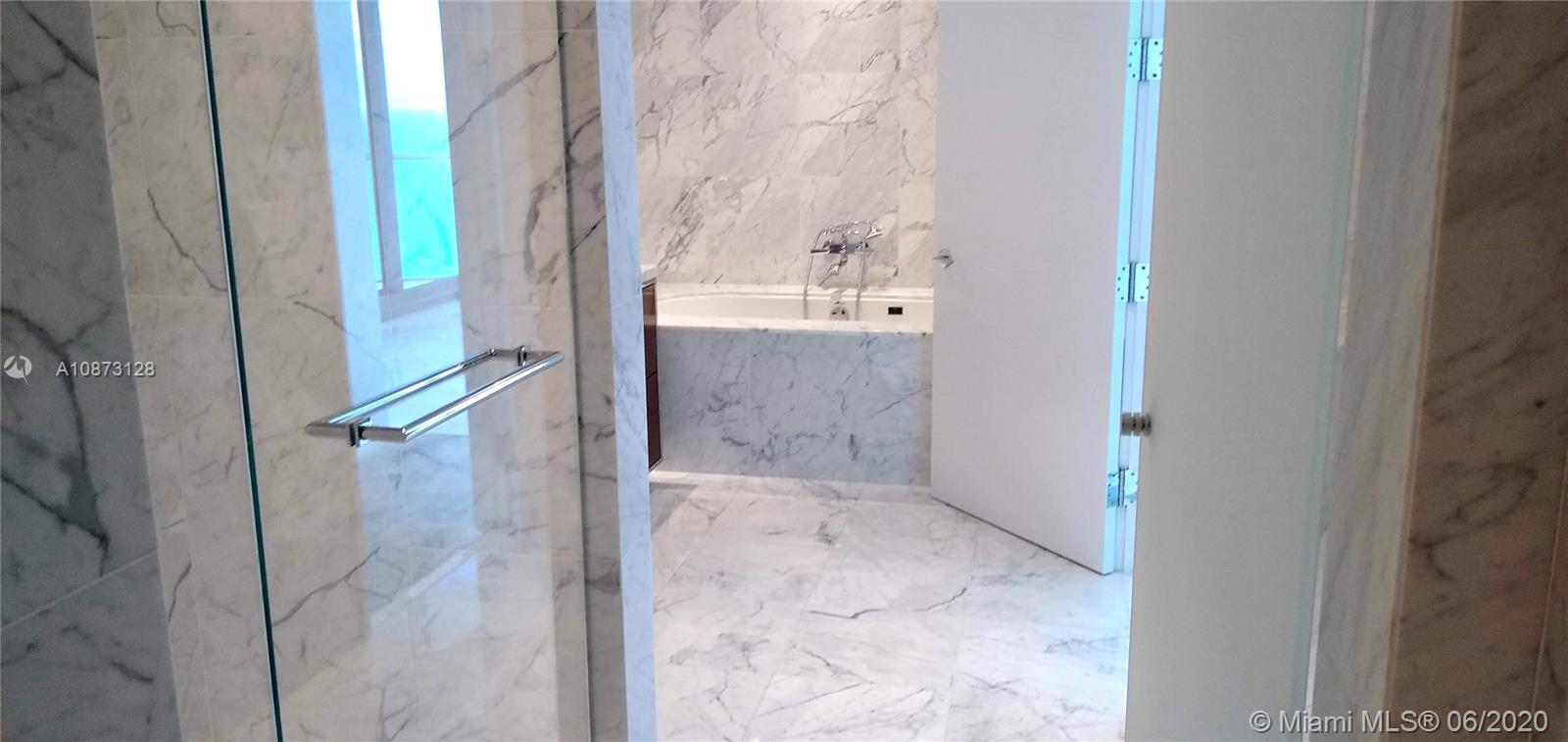 Ritz Carlton Residences - Residential