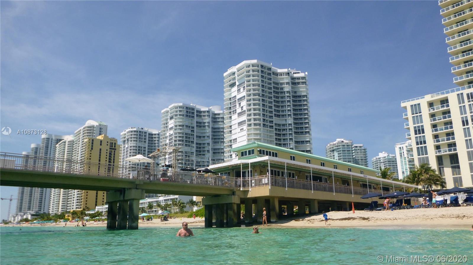 Ritz Carlton Residences - Residential