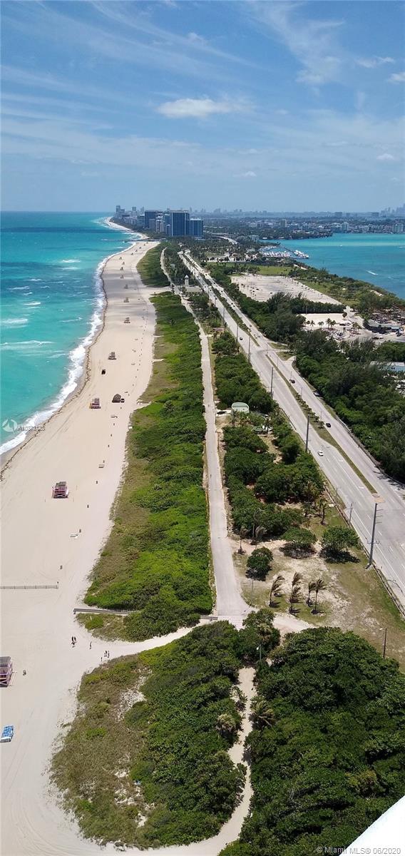 Ritz Carlton Residences - Residential