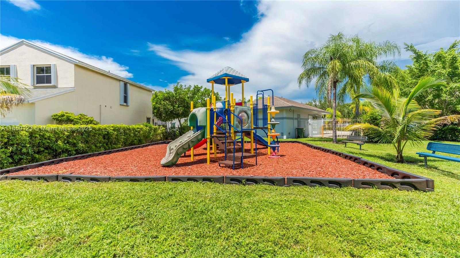 CHAPEL TRAIL REPLAT - Residential