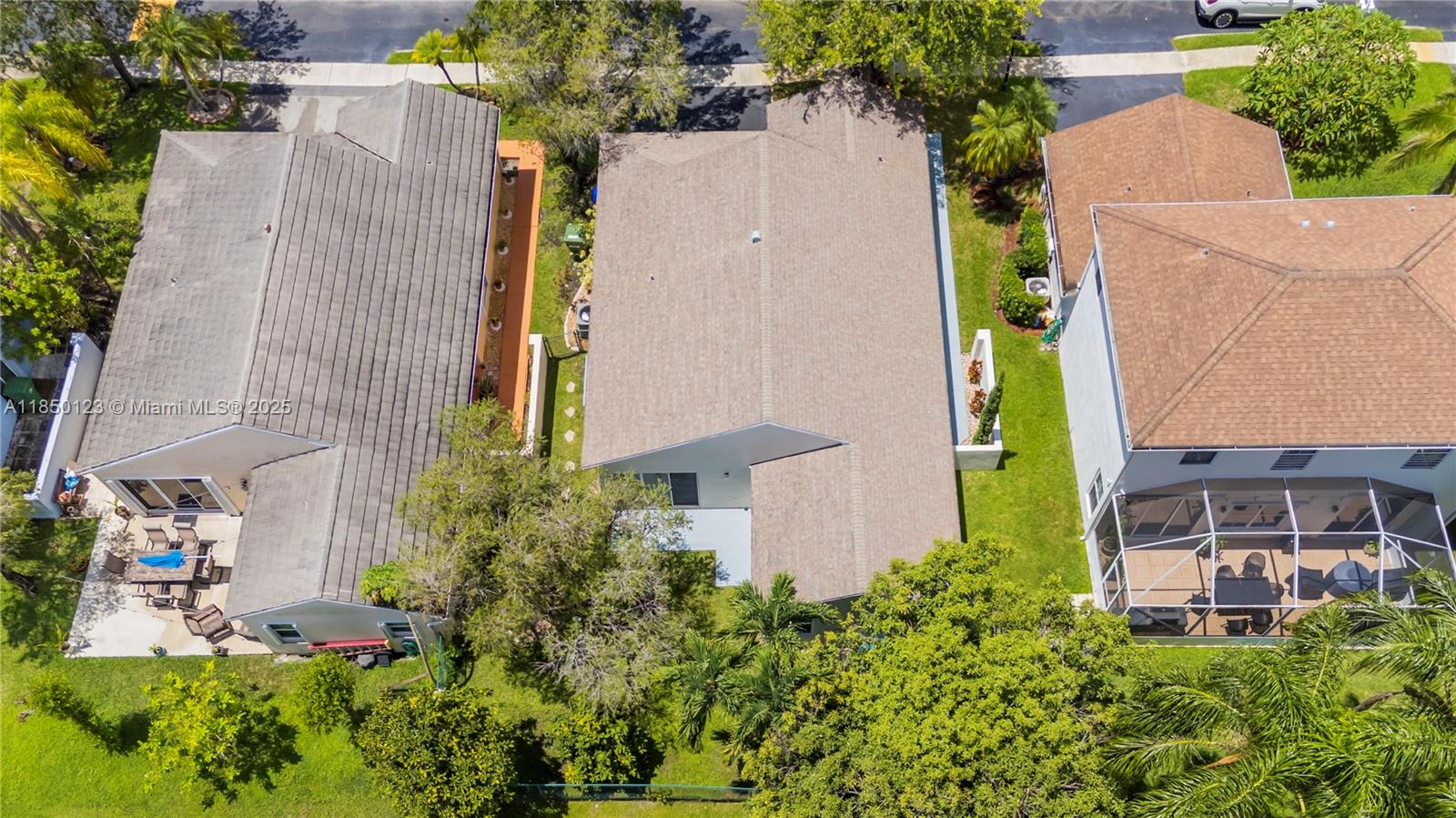 CHAPEL TRAIL REPLAT - Residential