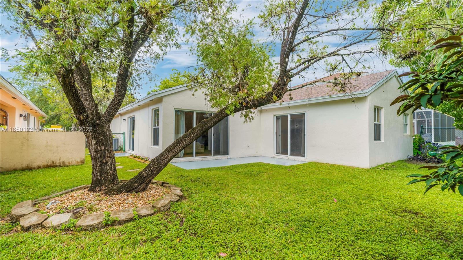 CHAPEL TRAIL REPLAT - Residential