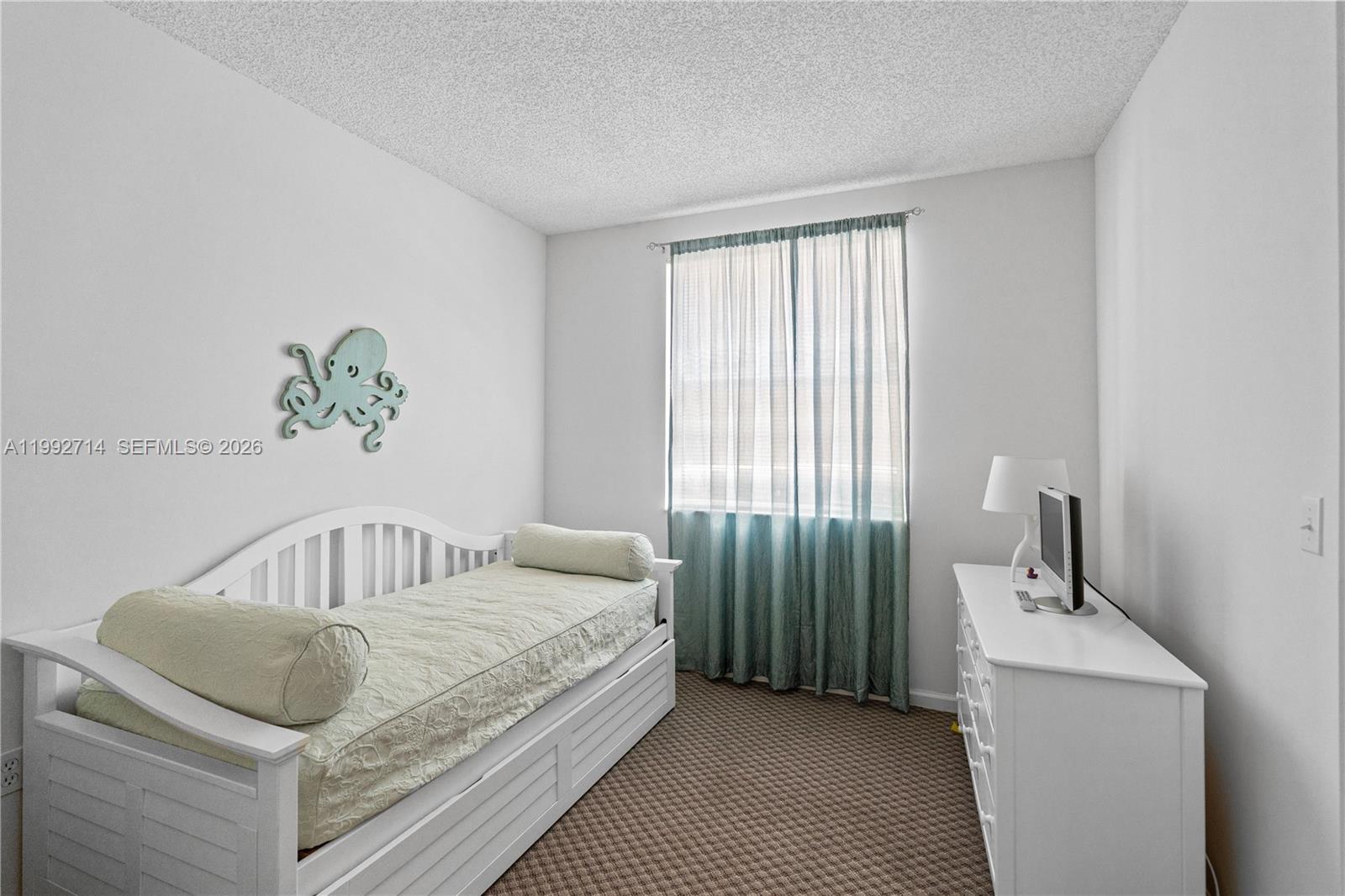 PORTO BELLAGIO CONDO - Residential