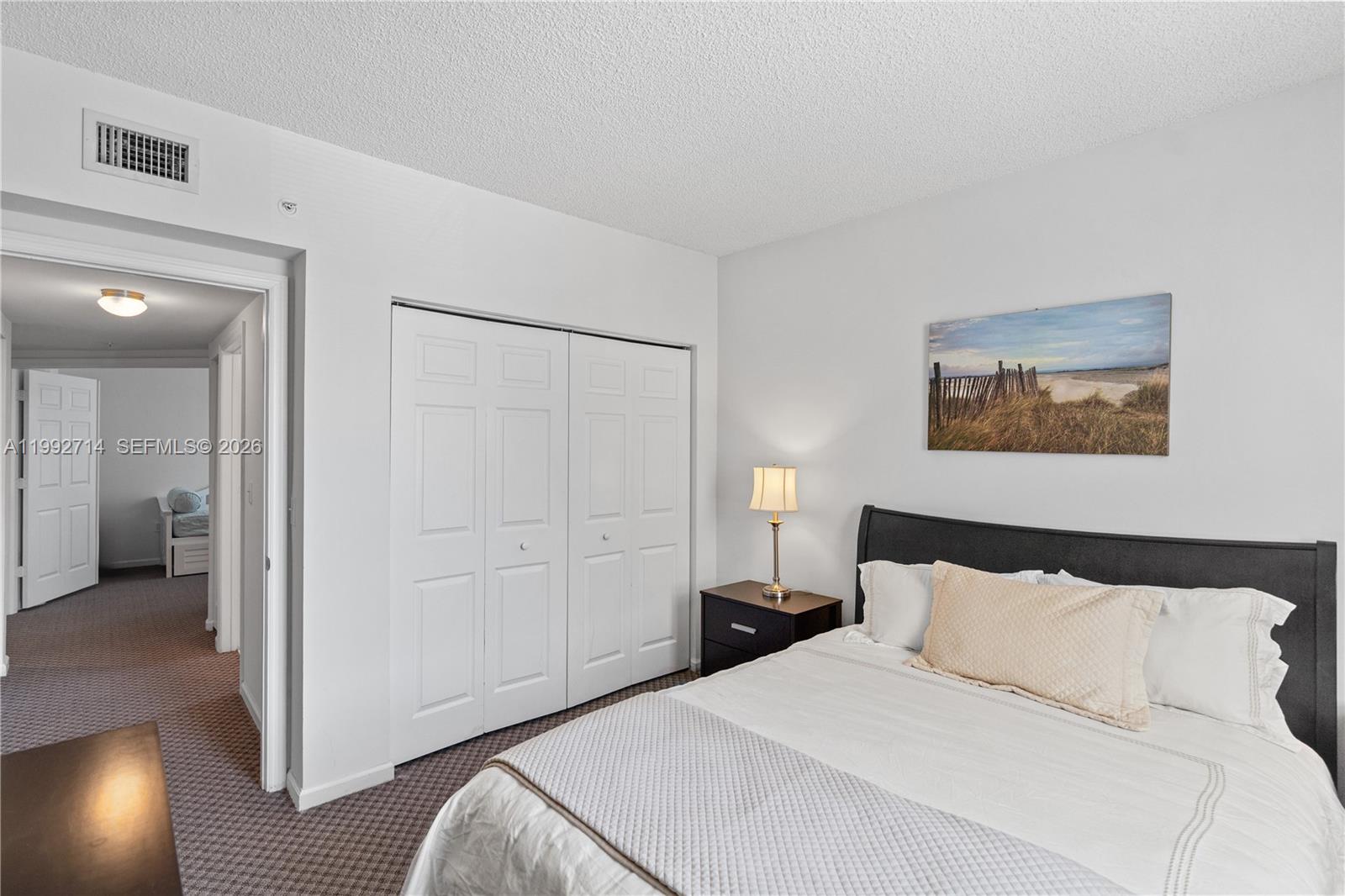 PORTO BELLAGIO CONDO - Residential