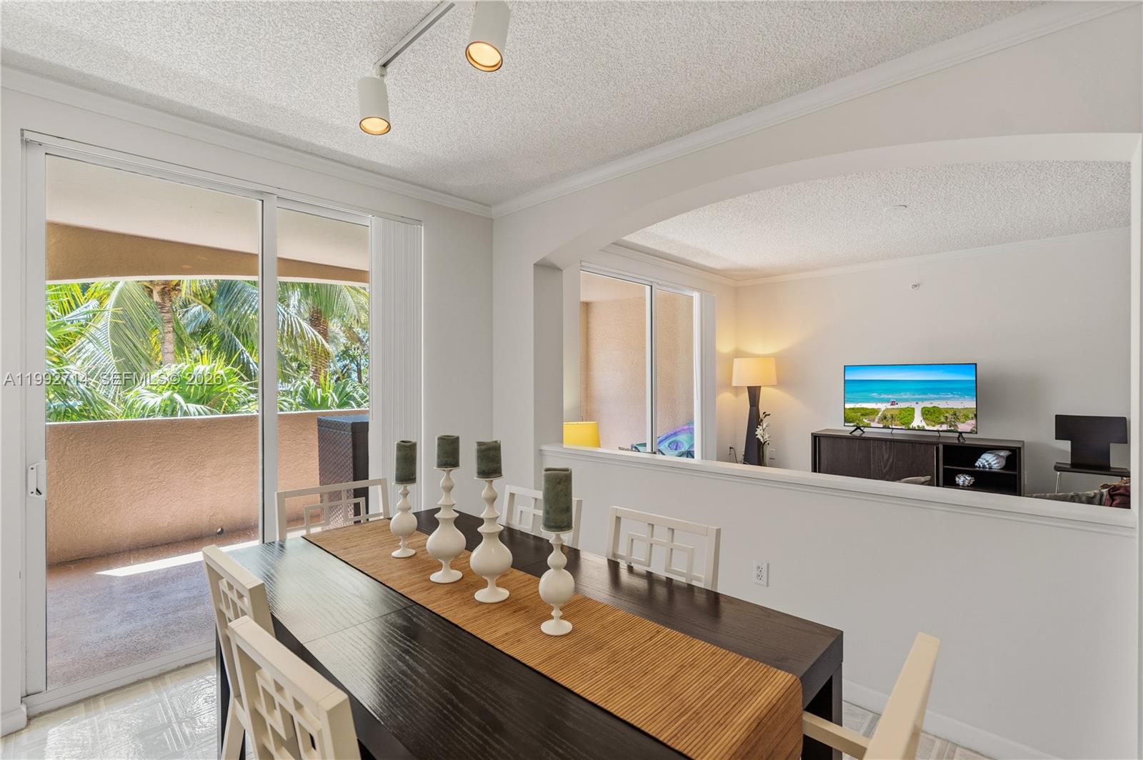 PORTO BELLAGIO CONDO - Residential