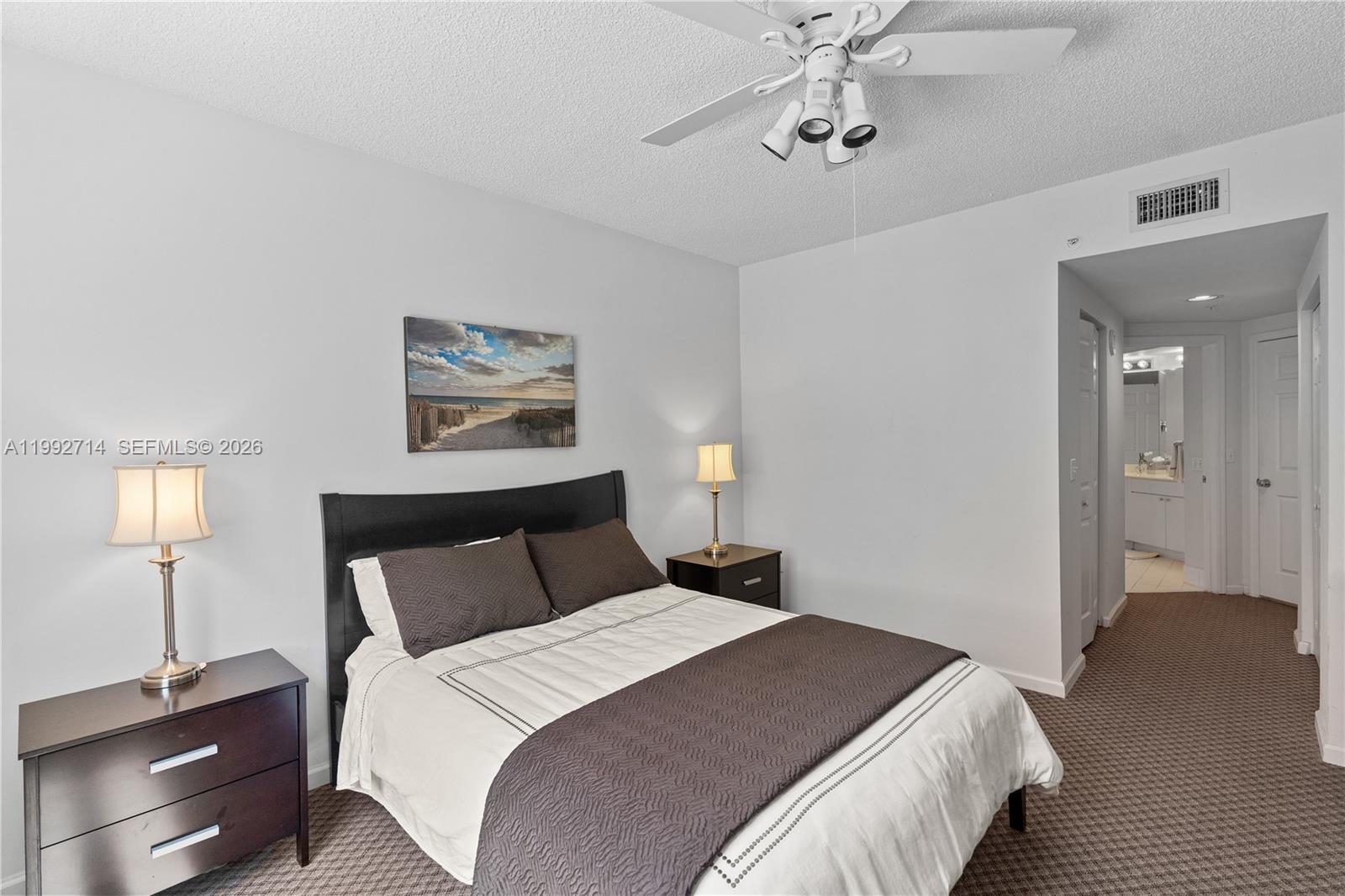 PORTO BELLAGIO CONDO - Residential