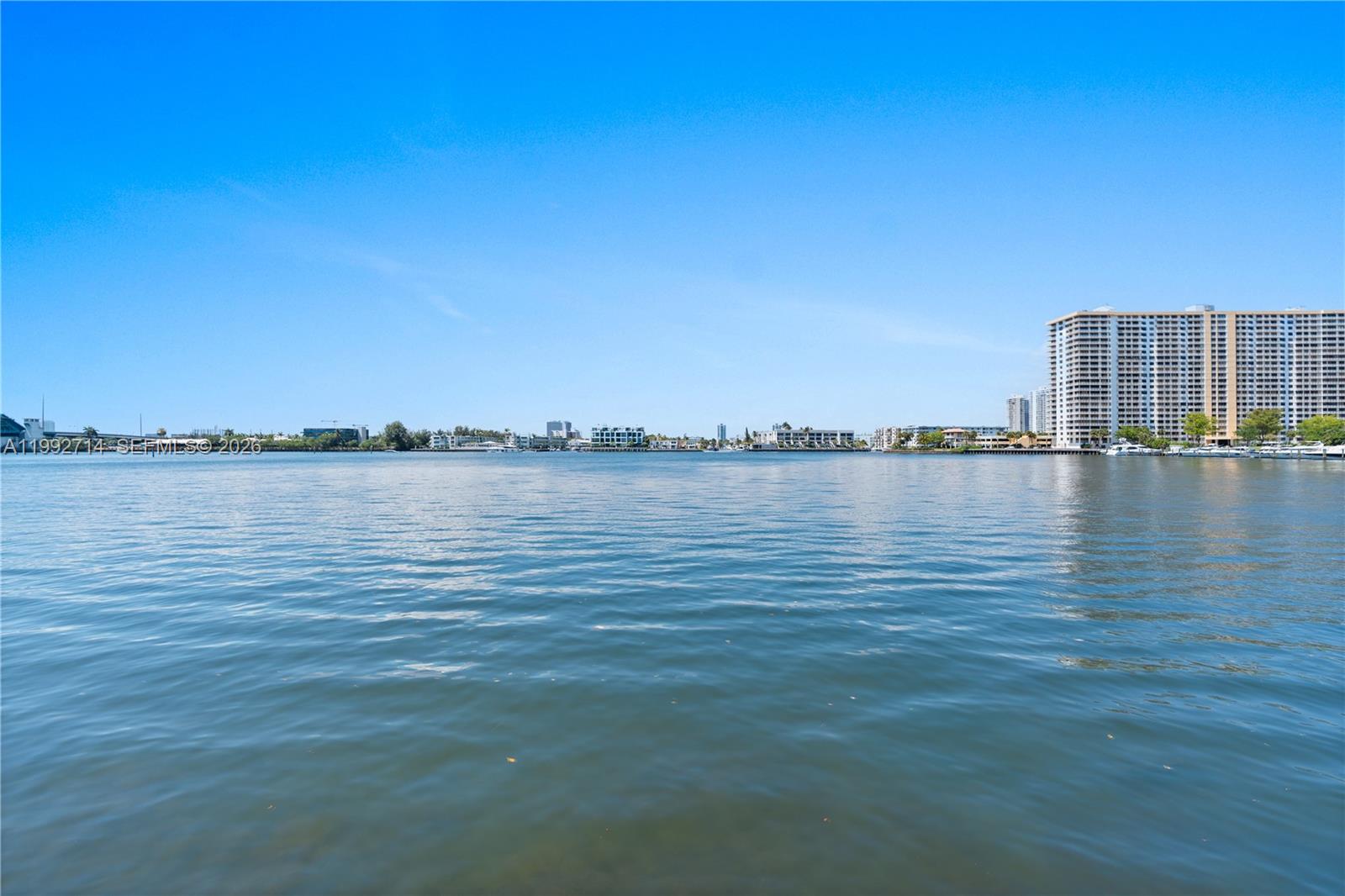 PORTO BELLAGIO CONDO - Residential