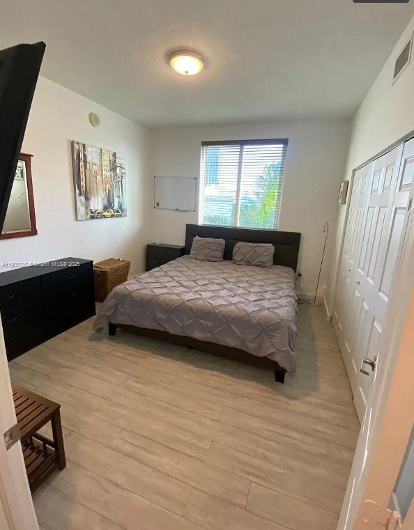 1800 BISCAYNE PLAZA CONDO - Residential