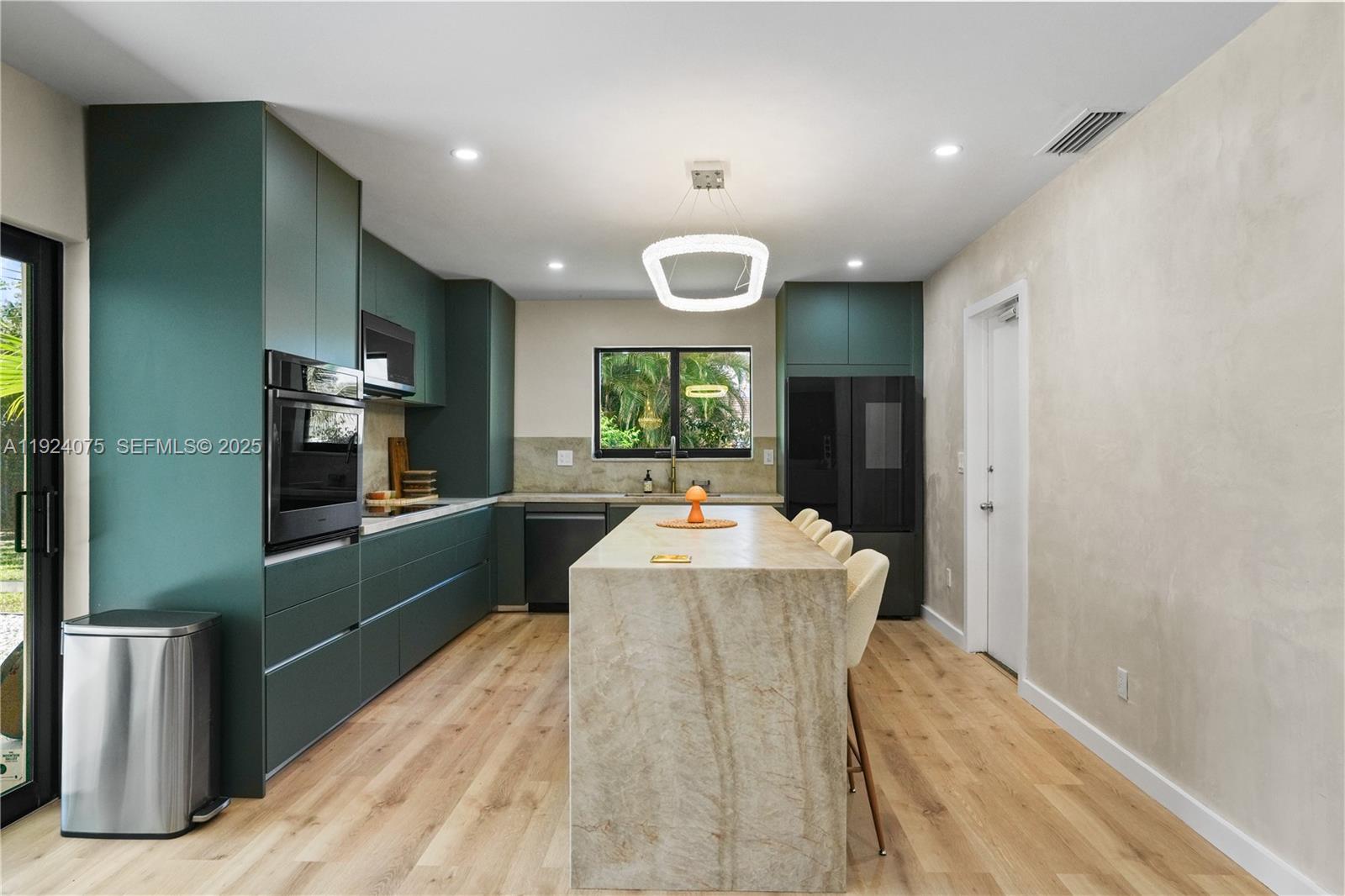 OLD CUTLER SOUTH SEC 2 - Residential