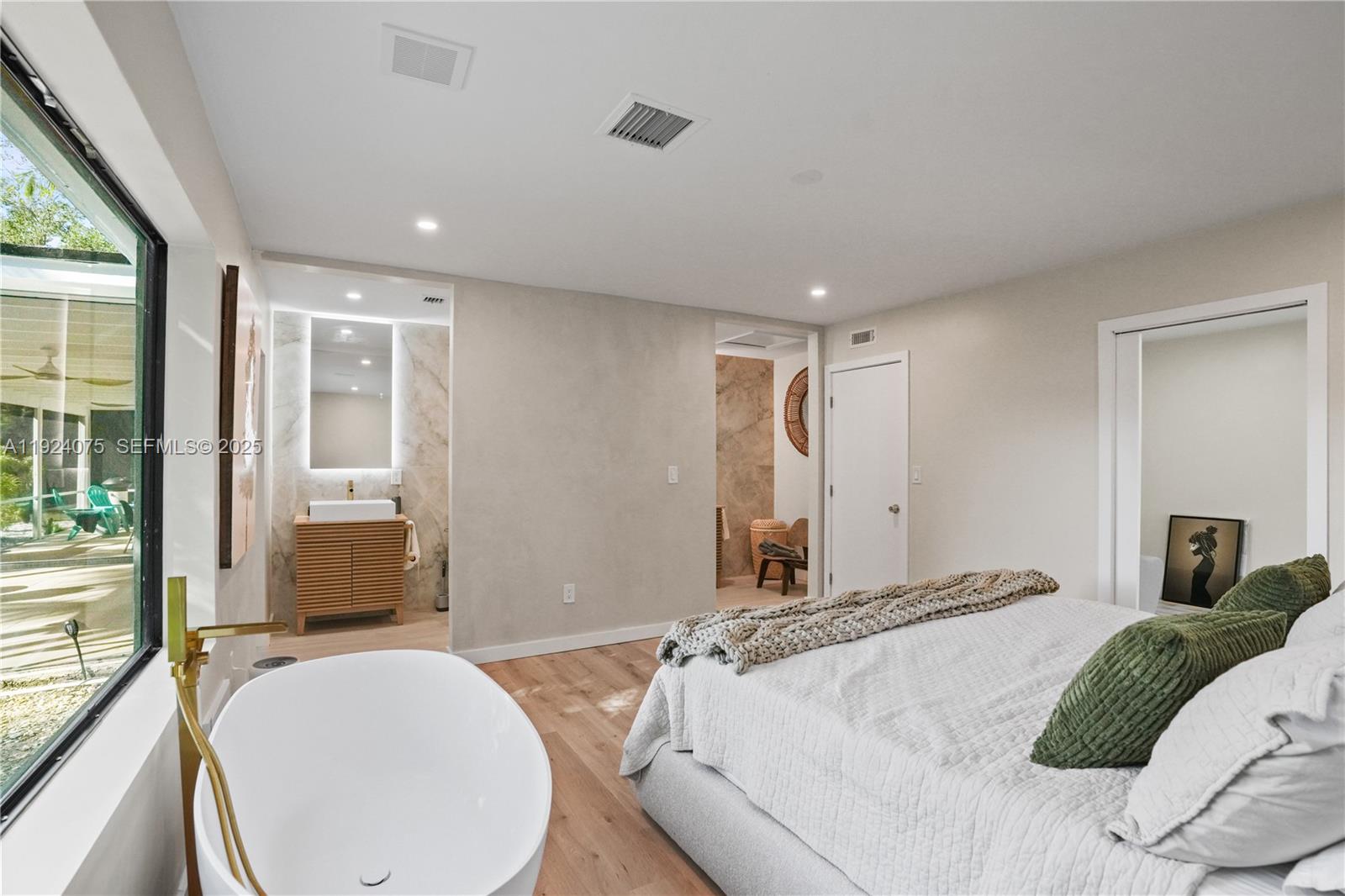 OLD CUTLER SOUTH SEC 2 - Residential