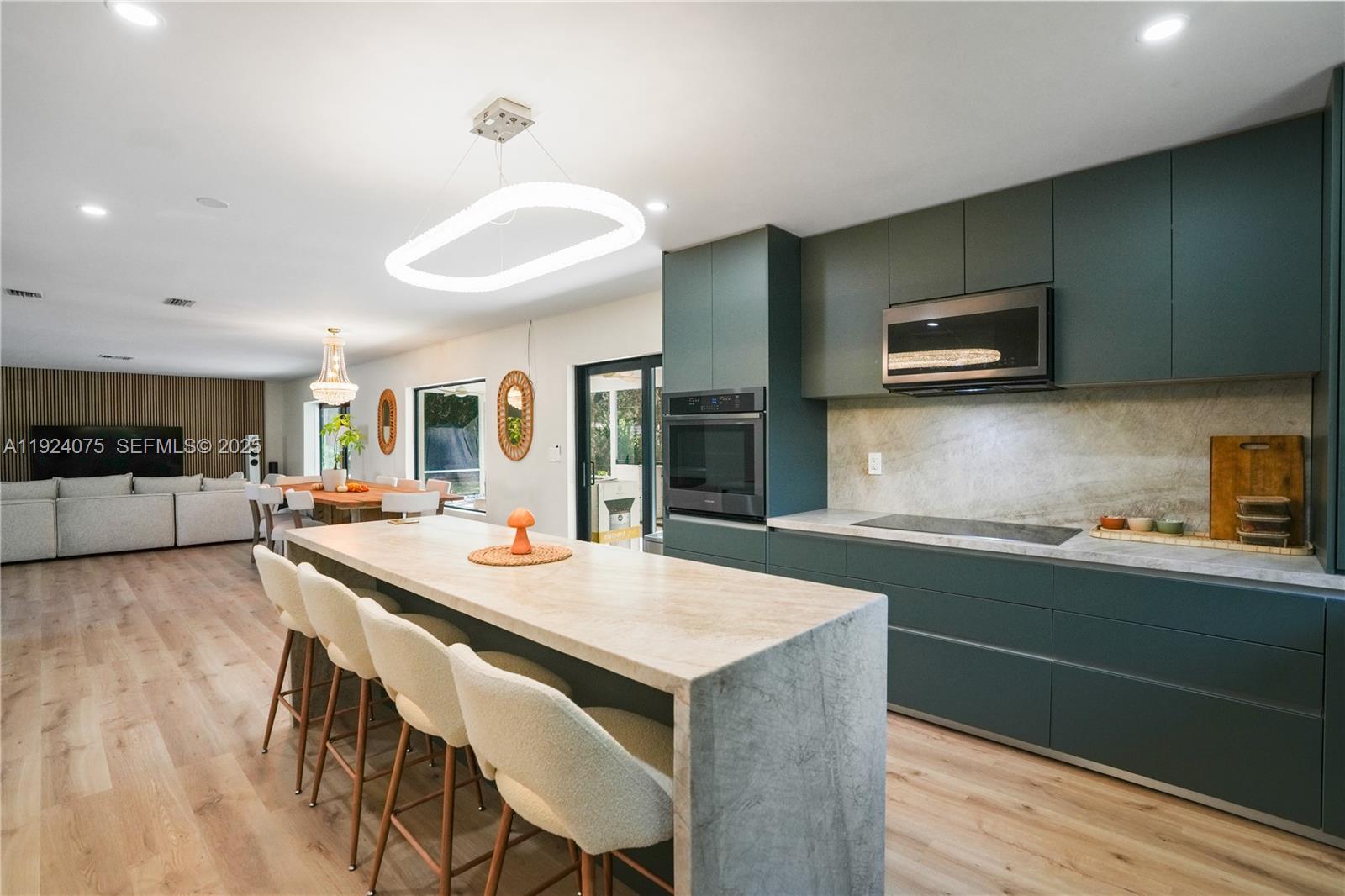 OLD CUTLER SOUTH SEC 2 - Residential