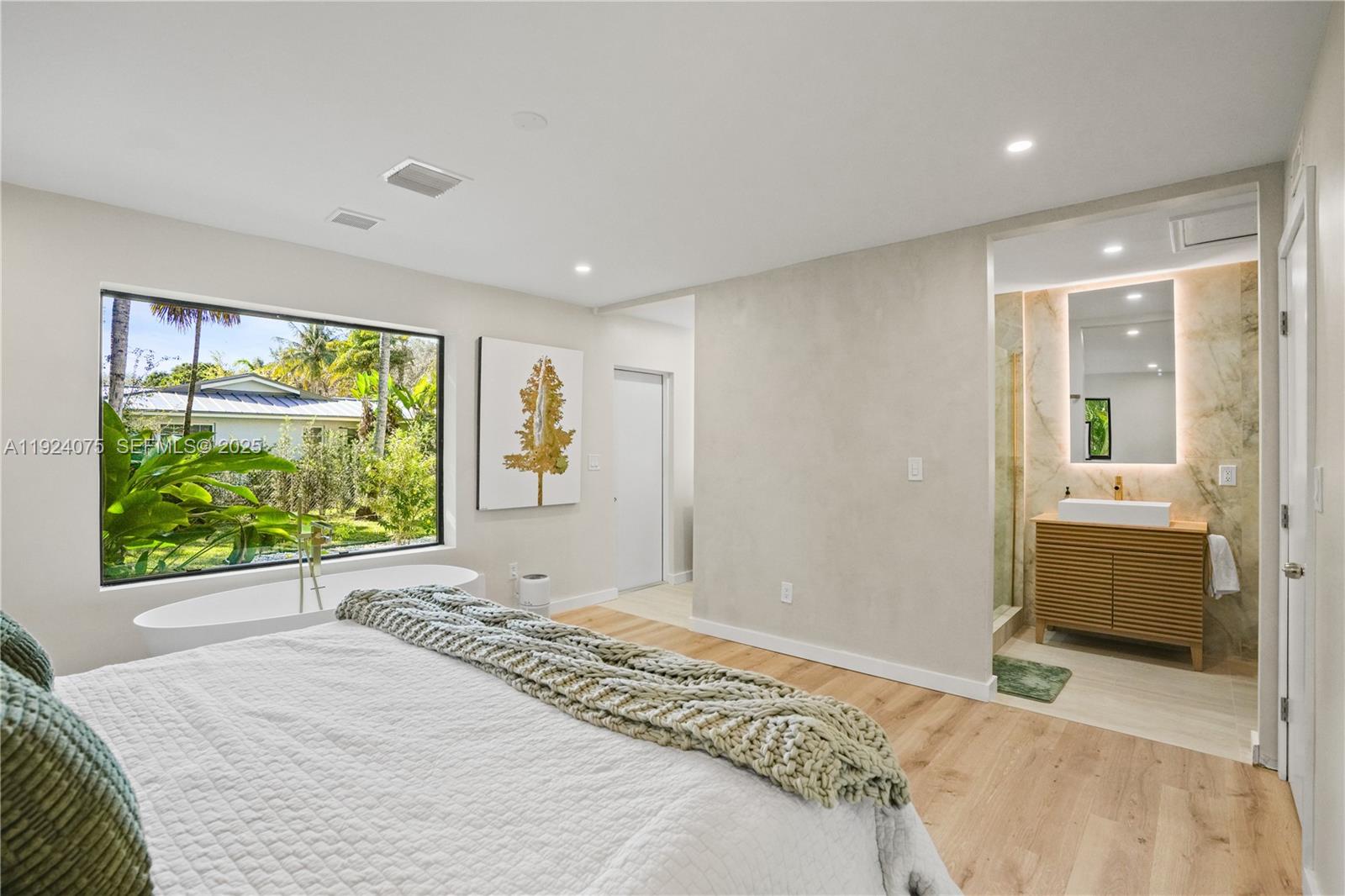 OLD CUTLER SOUTH SEC 2 - Residential