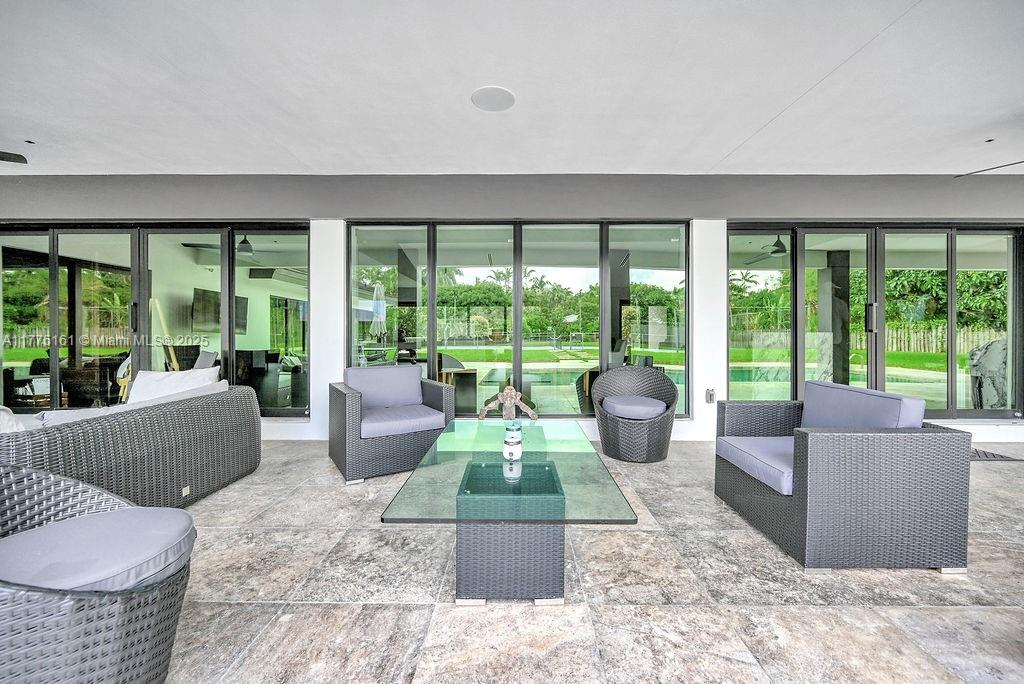 MONTGOMERY GROVES ESTATES - Residential