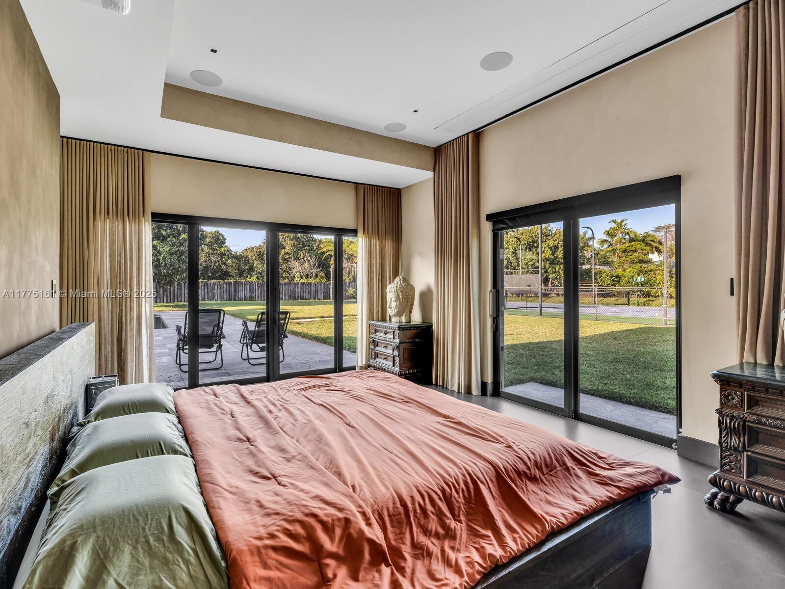 MONTGOMERY GROVES ESTATES - Residential