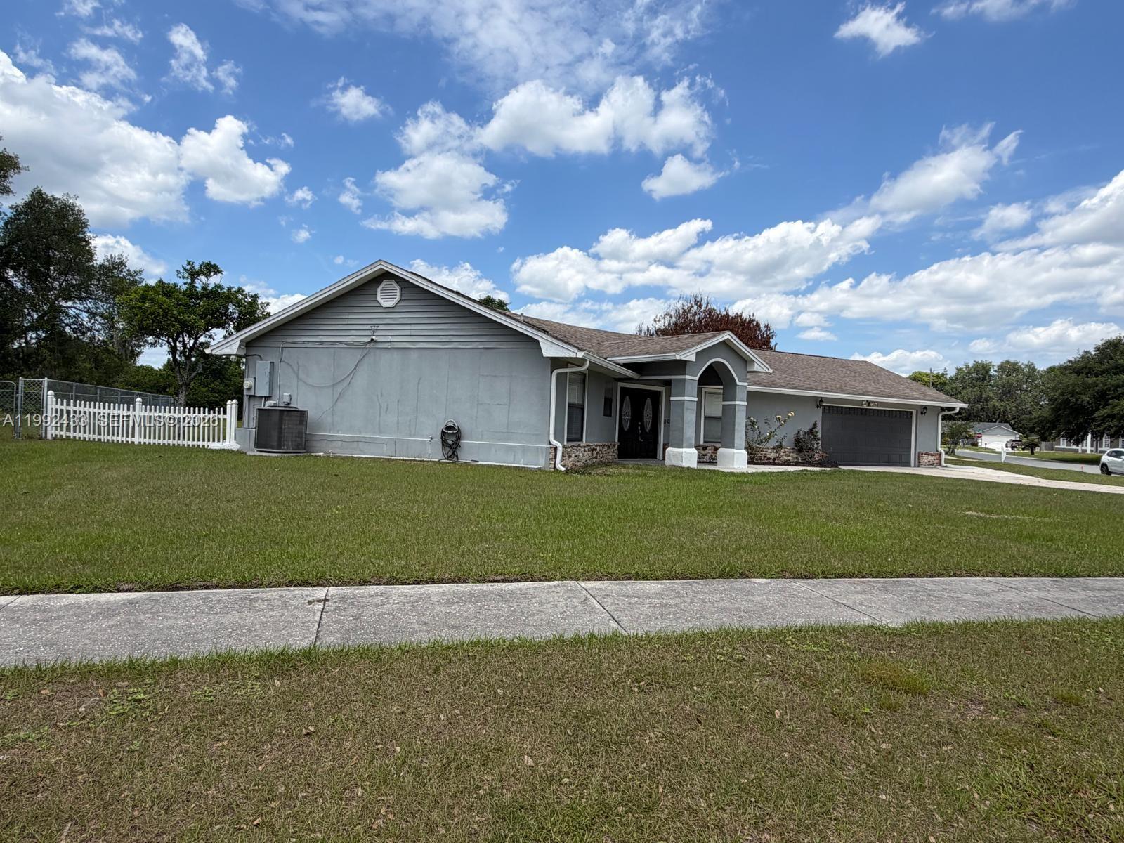 ROYAL OAKS Ph 1 - Residential