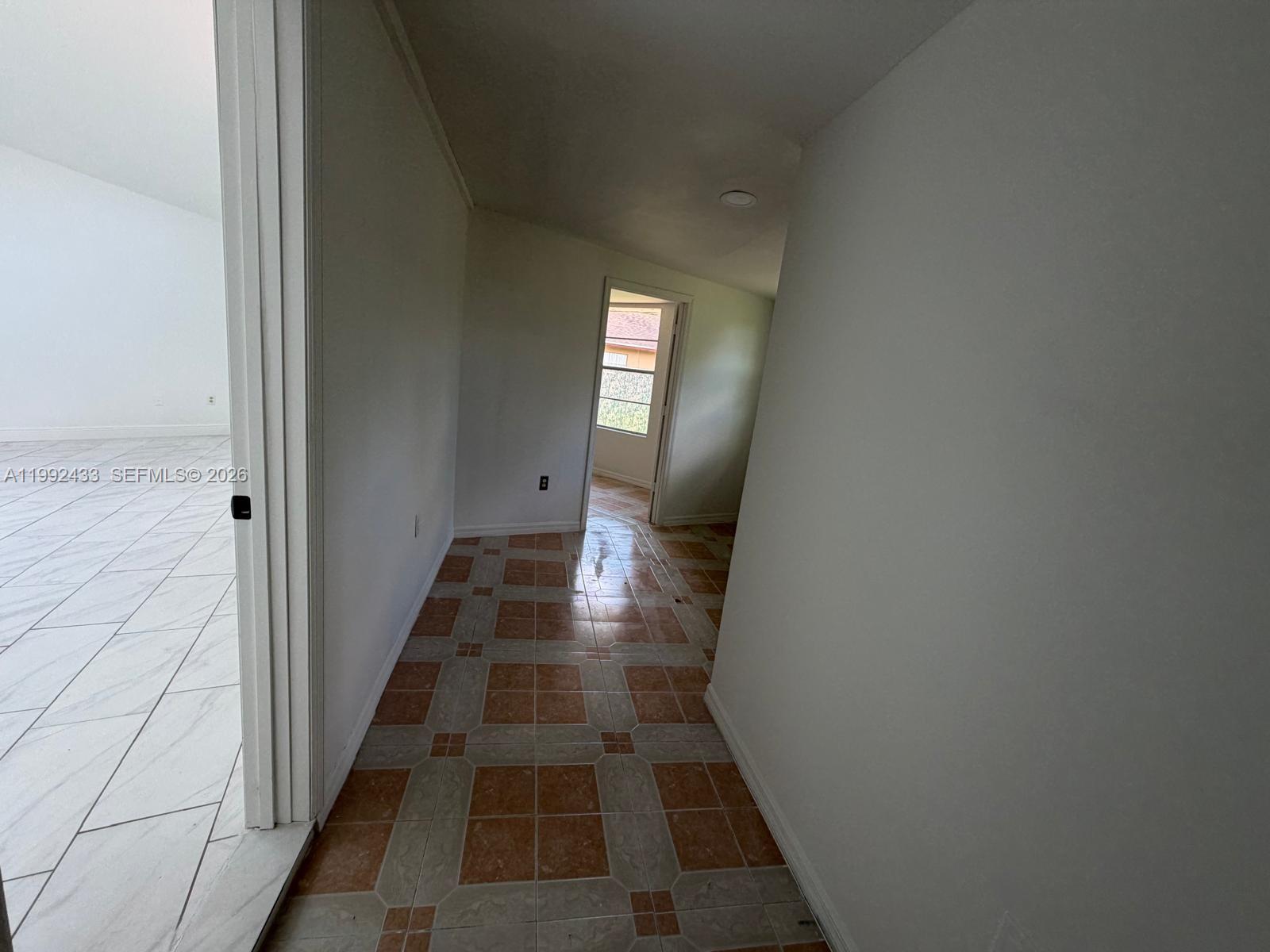 ROYAL OAKS Ph 1 - Residential