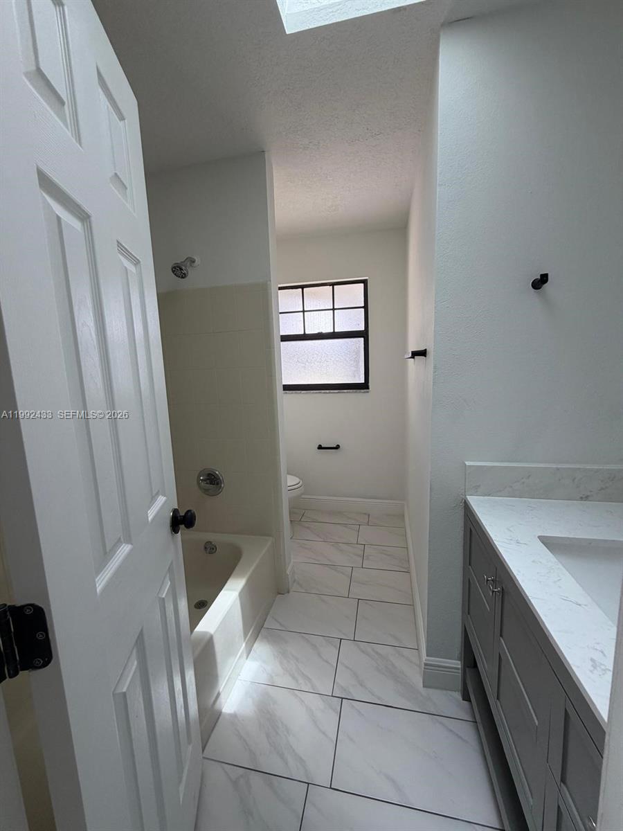 ROYAL OAKS Ph 1 - Residential
