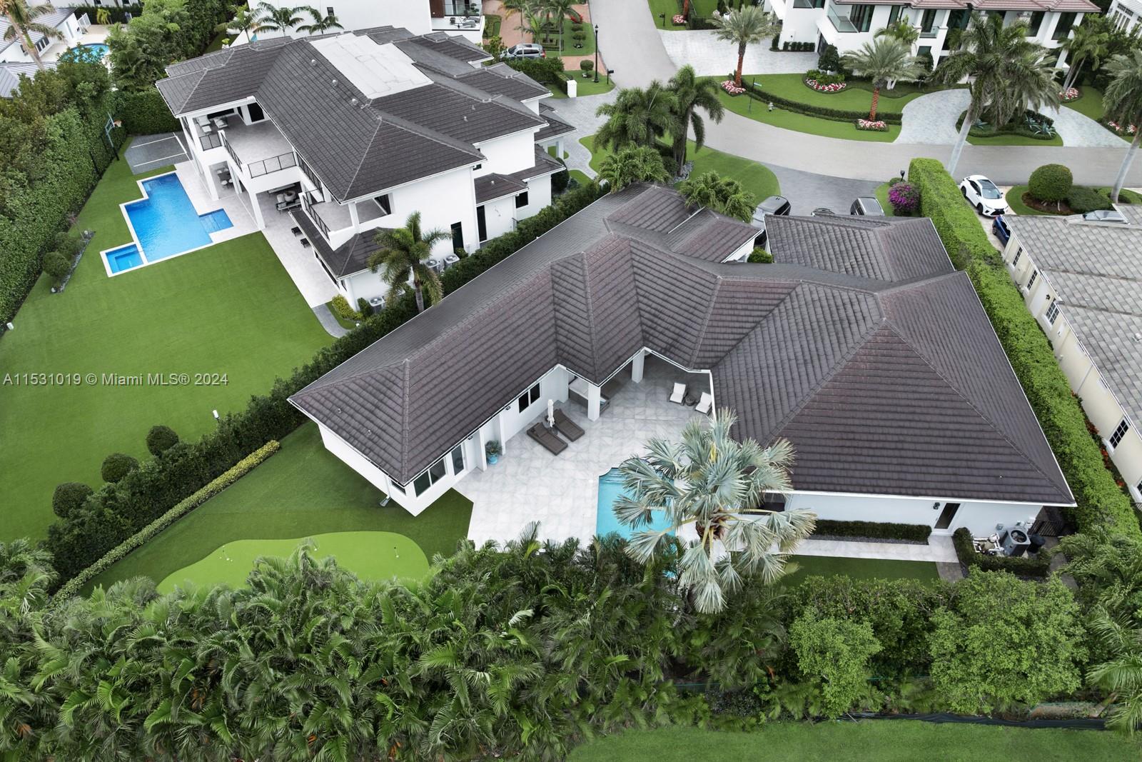 ROYAL PALM YACHT & COUNTR - Residential