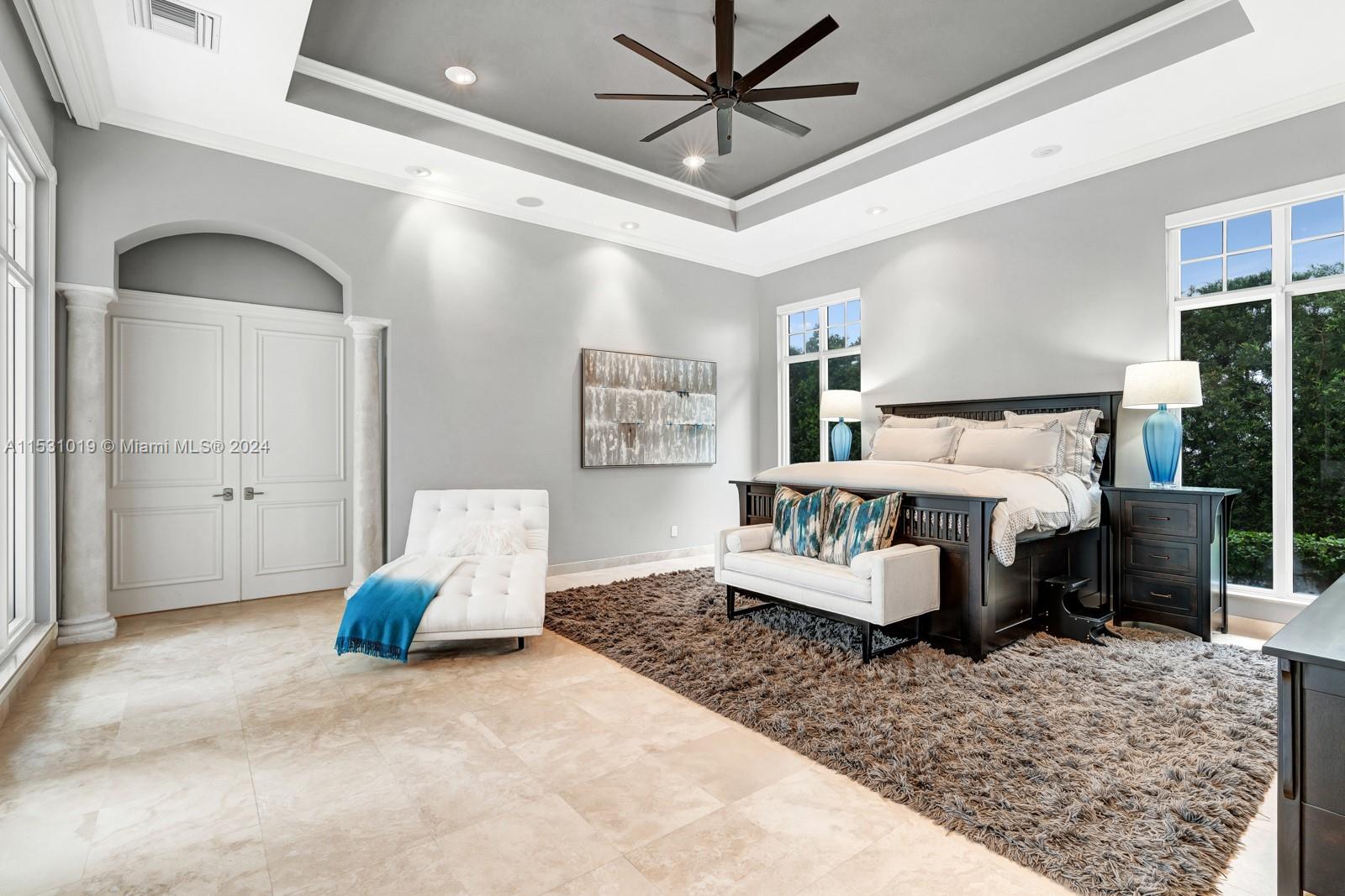 ROYAL PALM YACHT & COUNTR - Residential