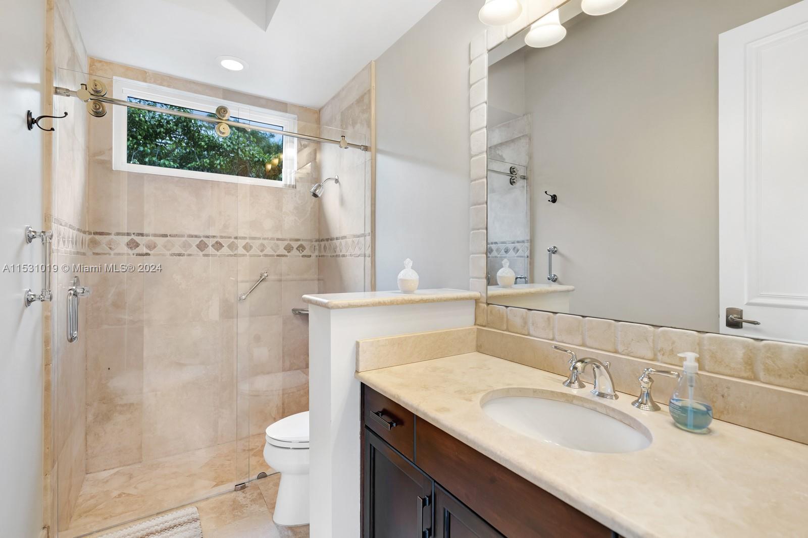 ROYAL PALM YACHT & COUNTR - Residential