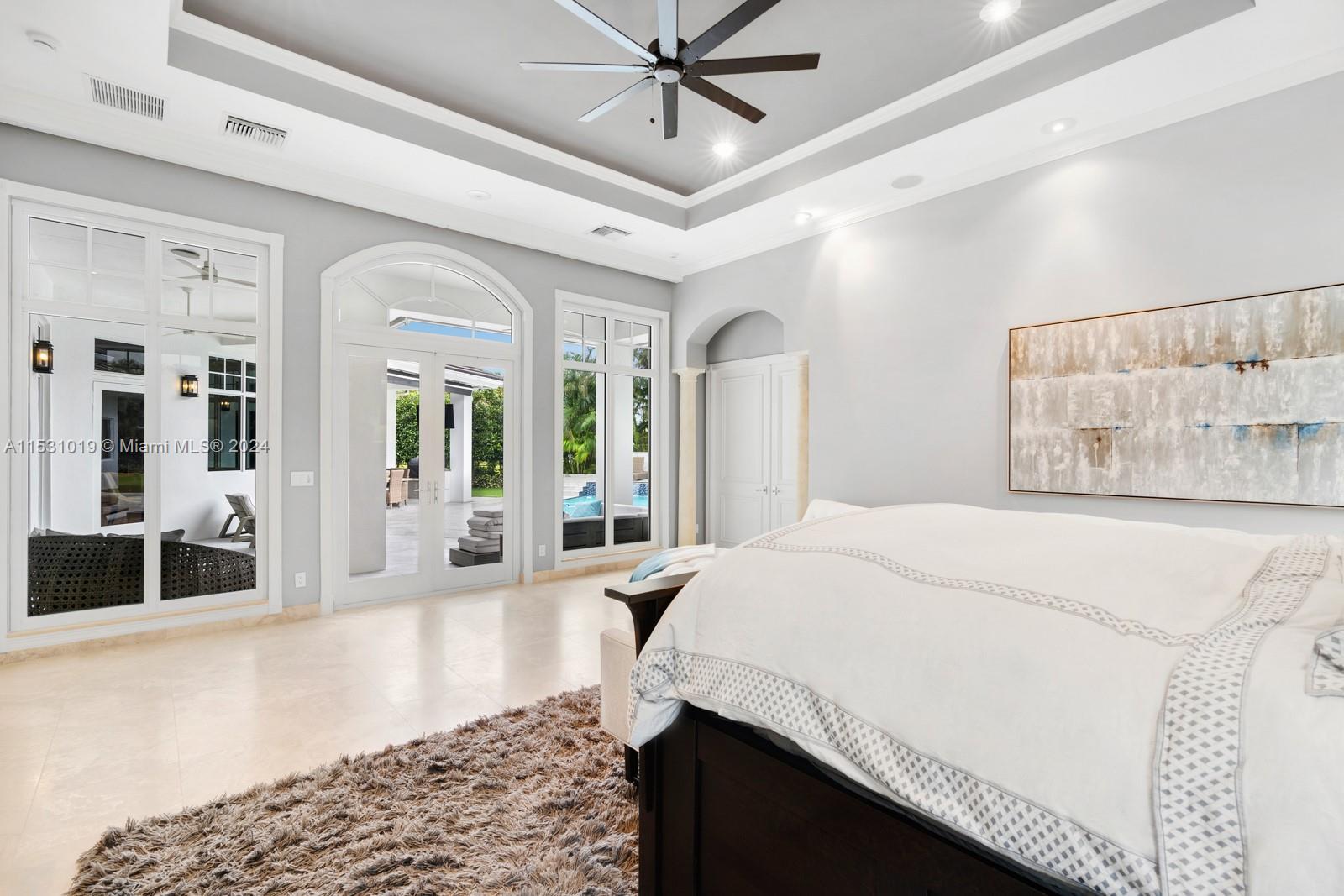 ROYAL PALM YACHT & COUNTR - Residential