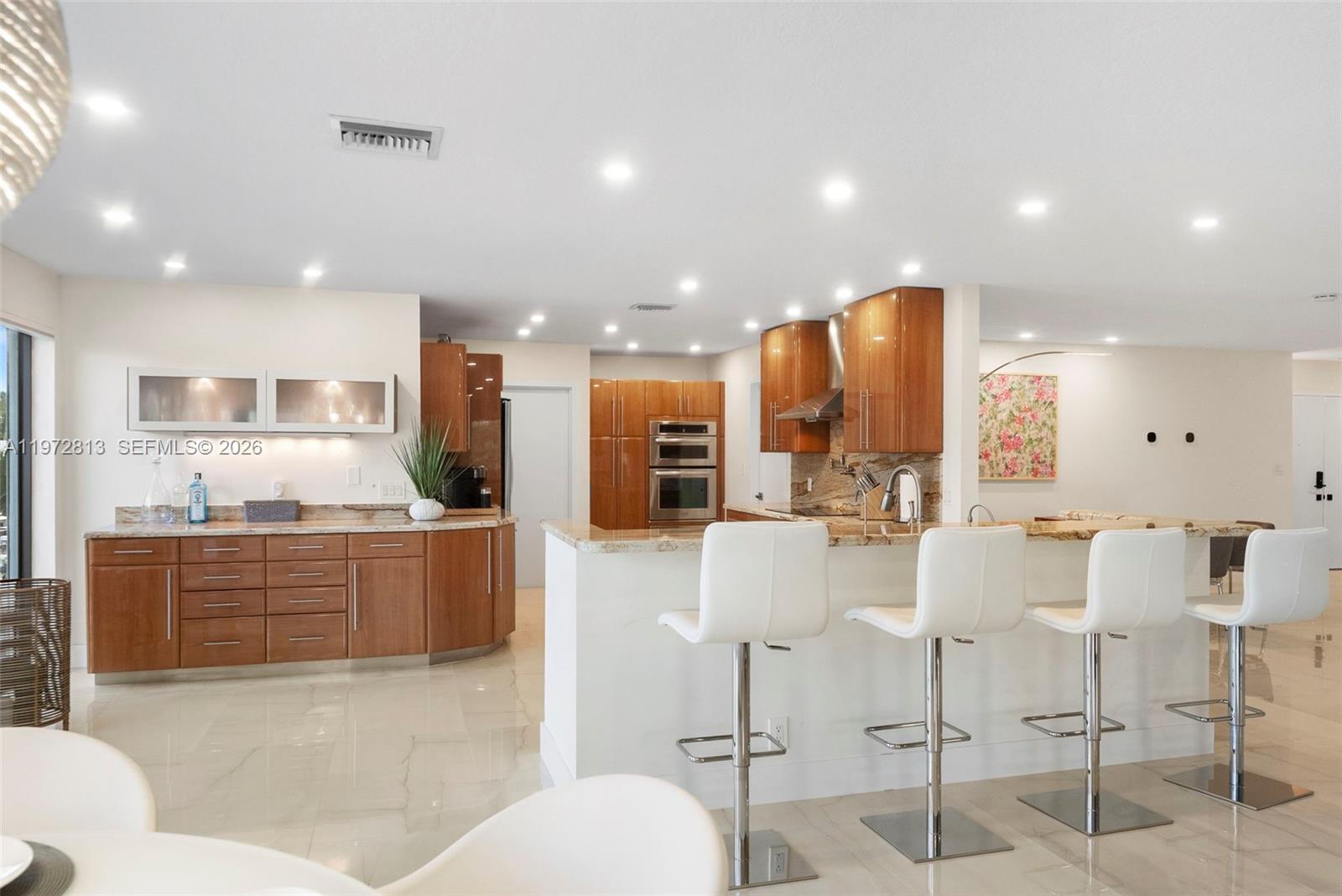 76 ISLE OF VENICE CO-OP - Residential