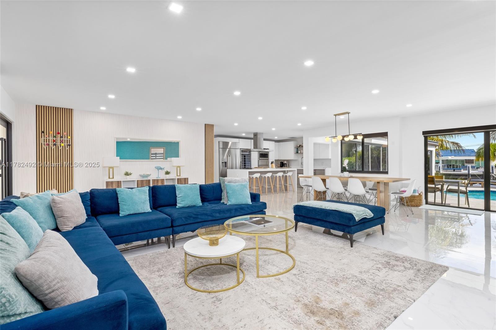 LANDINGS FIRST SEC - Residential