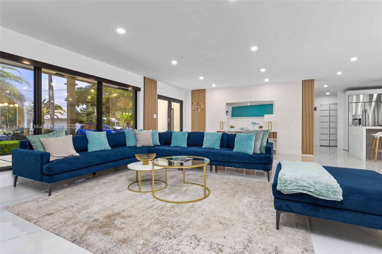 LANDINGS FIRST SEC - Residential