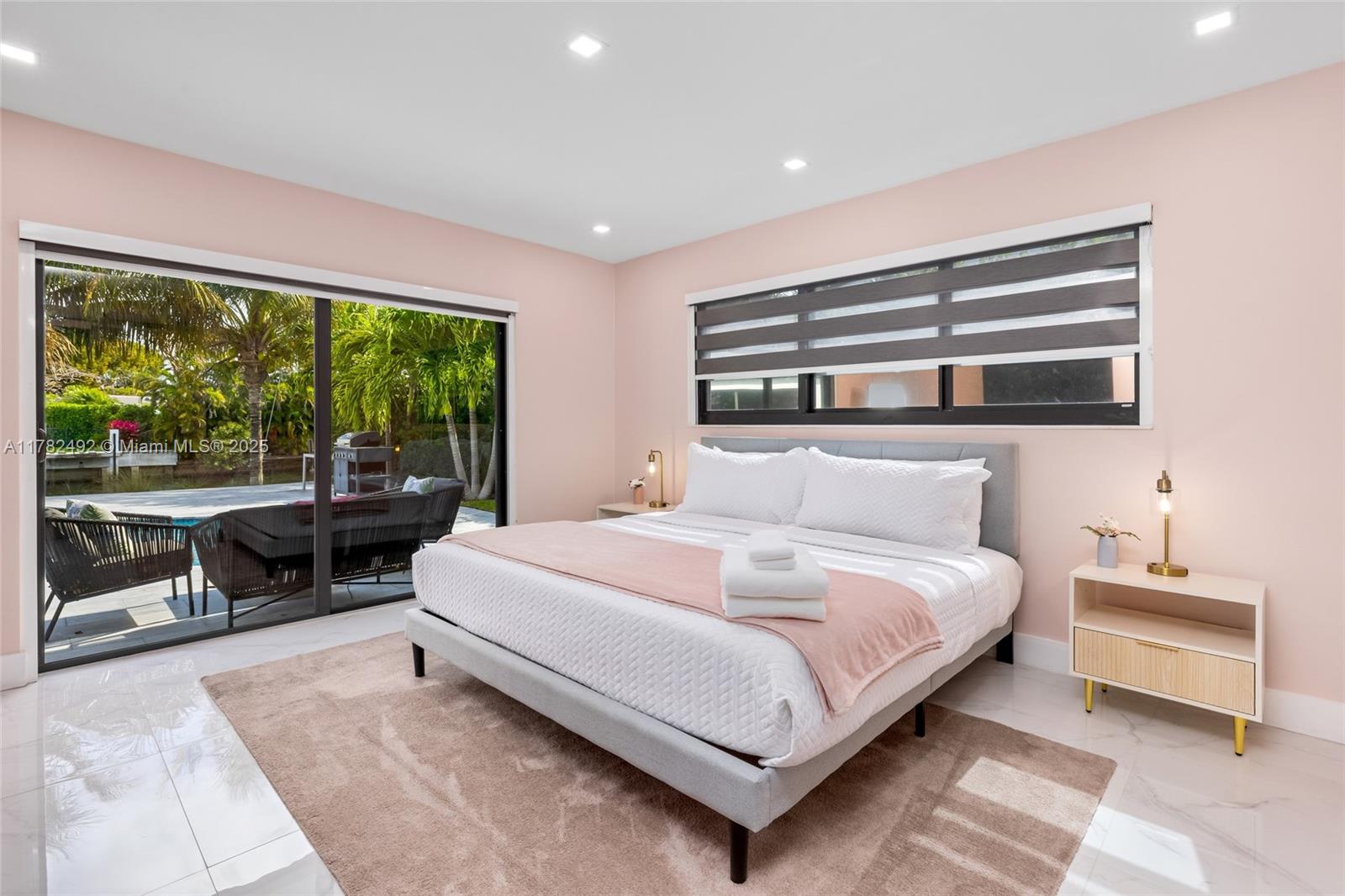 LANDINGS FIRST SEC - Residential