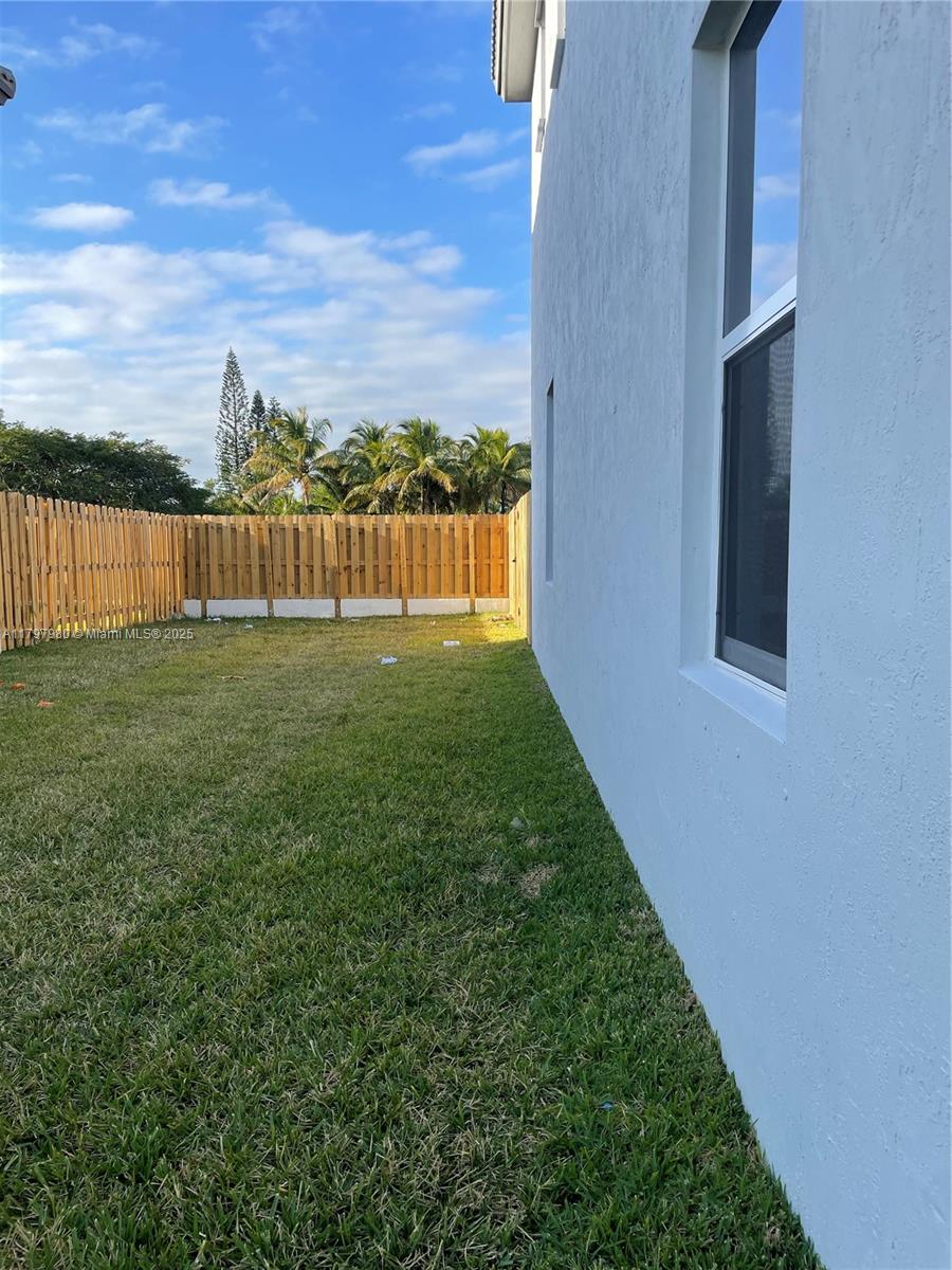 29196 Sw 163rd Ct, Homestead, Miami-Dade County, Florida - 3 Bedrooms  
3 Bathrooms - 
