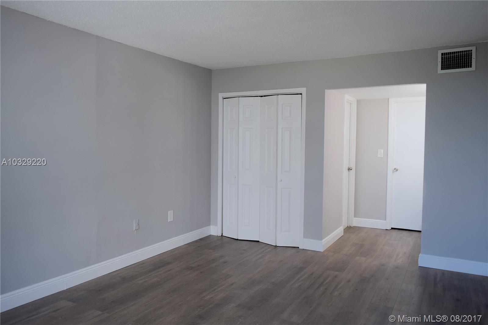 THE ISLANDER CLUB CONDO - Residential Lease