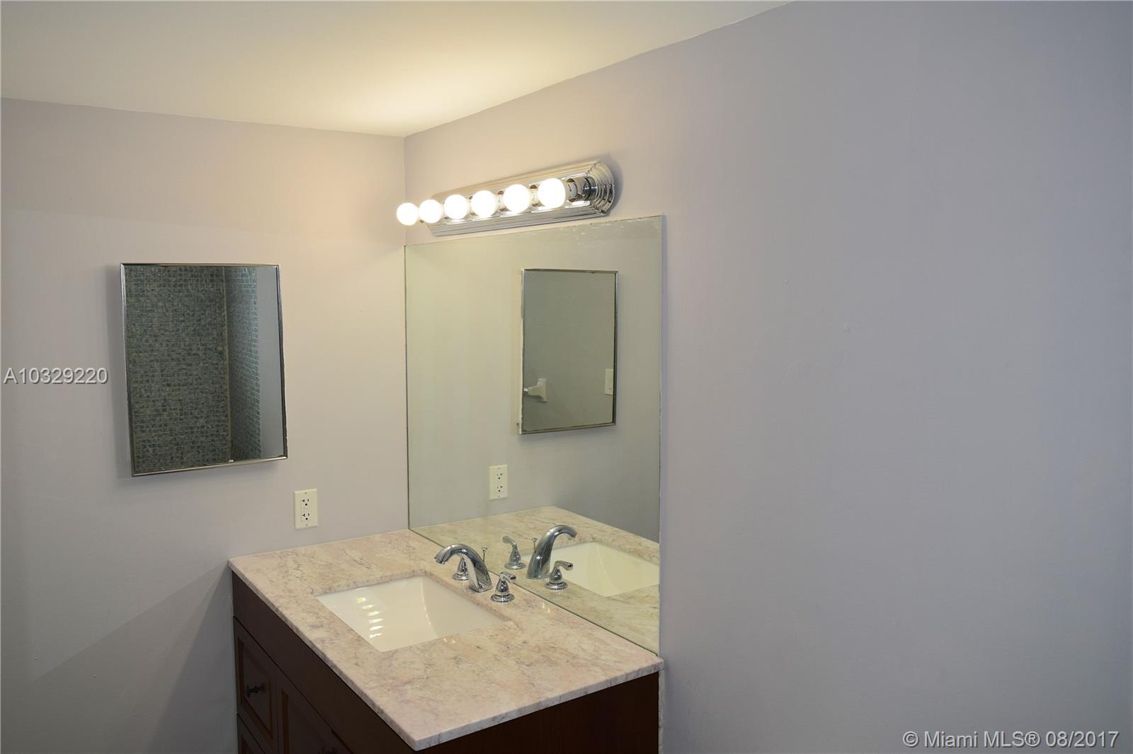 THE ISLANDER CLUB CONDO - Residential Lease