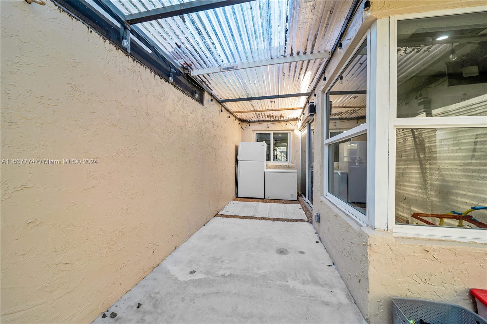 PATIO VILLAS SEC FOUR AT - Residential