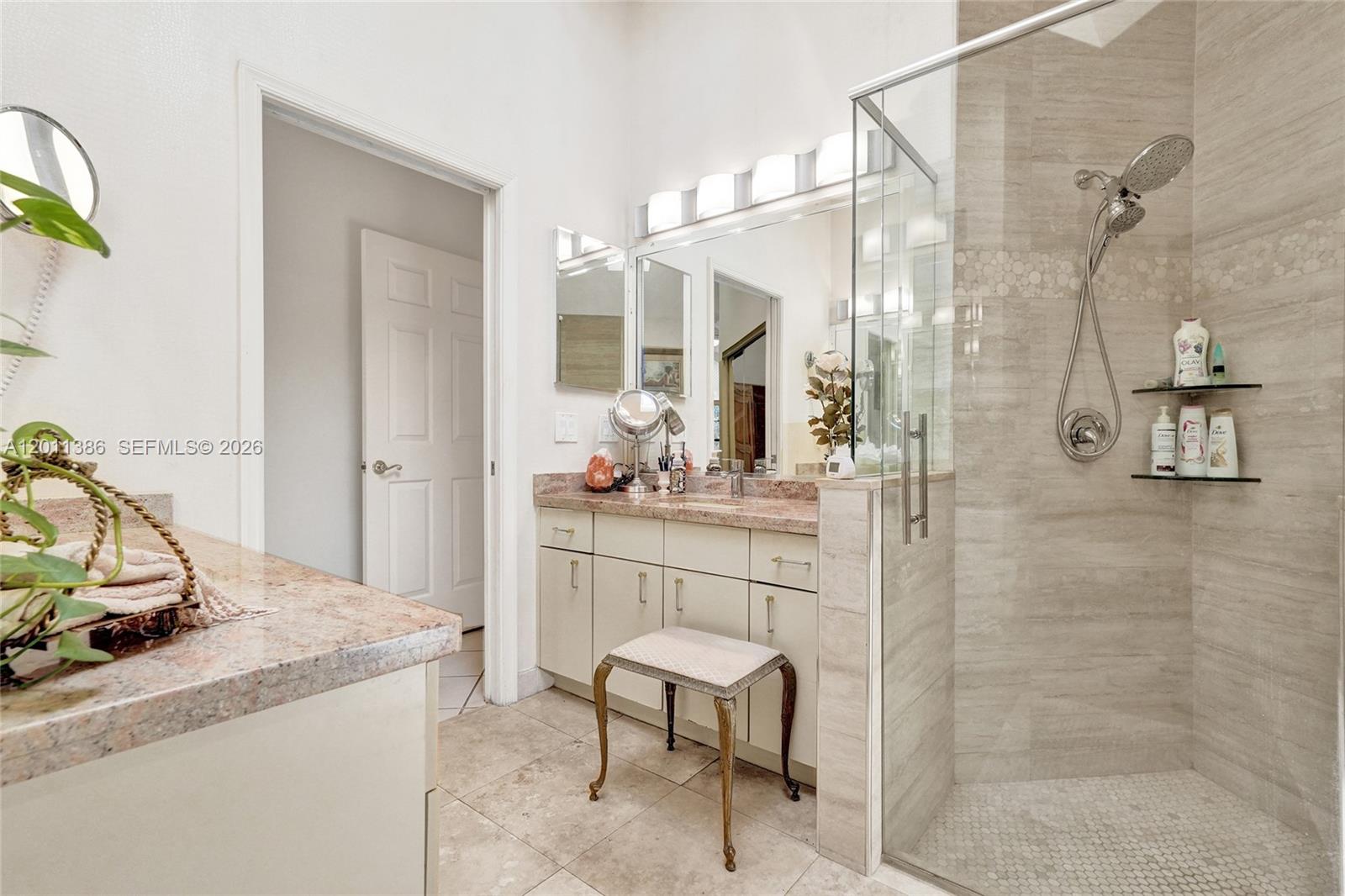 PIPERS GLEN A-3 - Residential