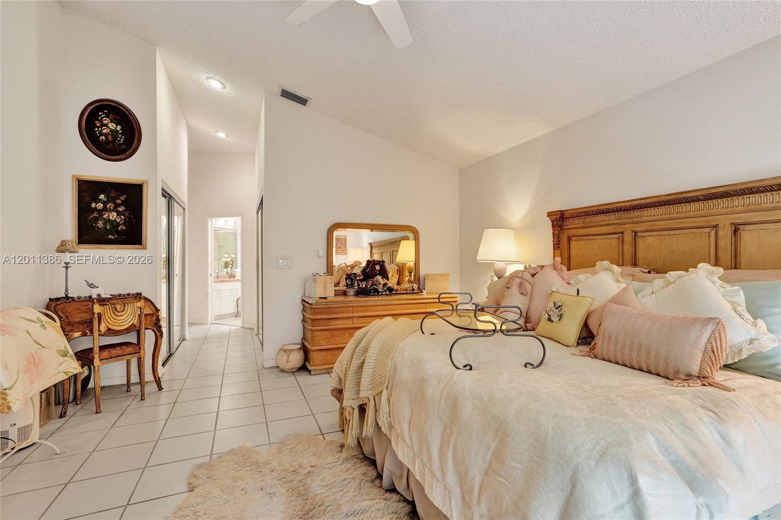 PIPERS GLEN A-3 - Residential