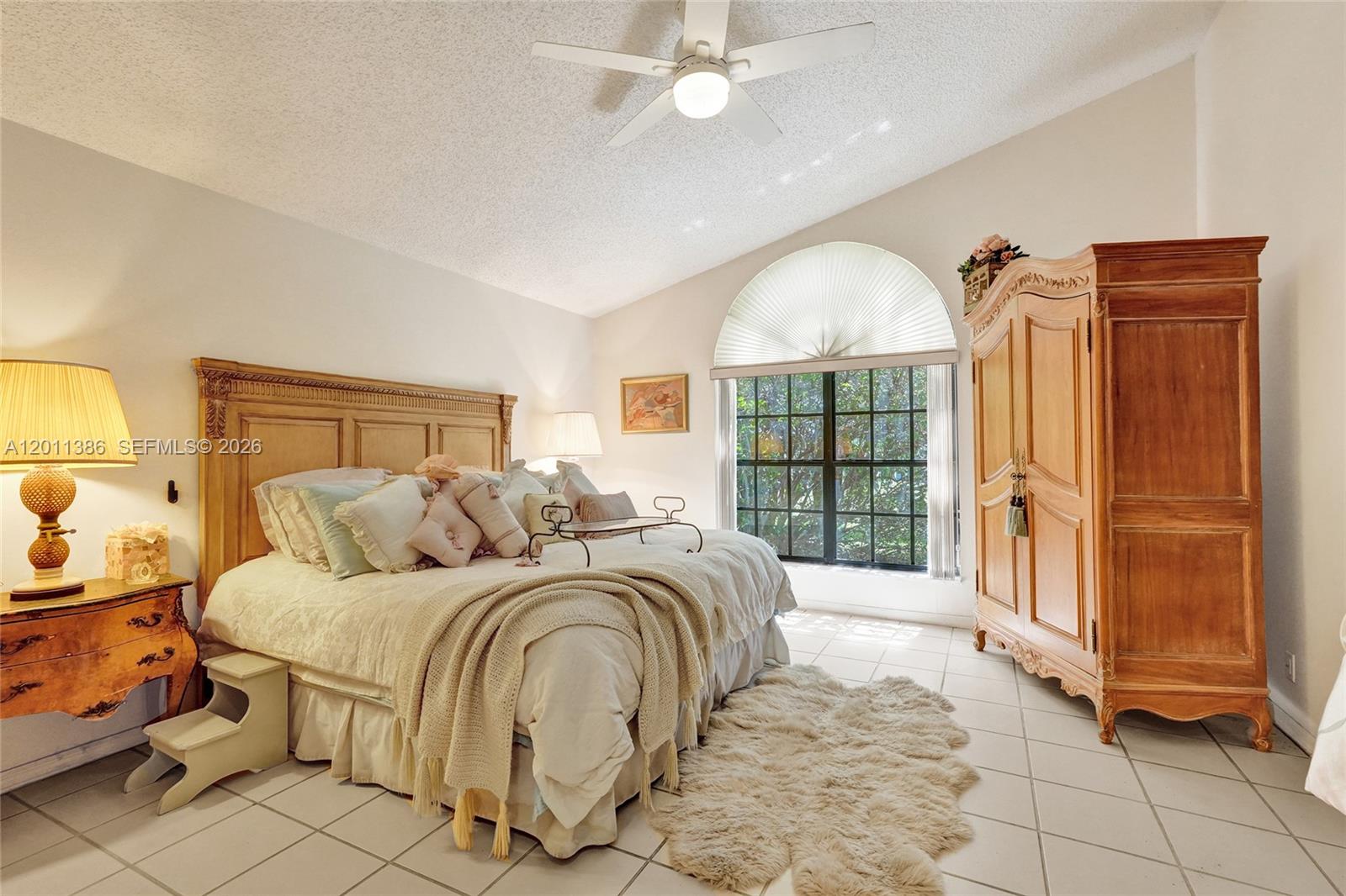 PIPERS GLEN A-3 - Residential