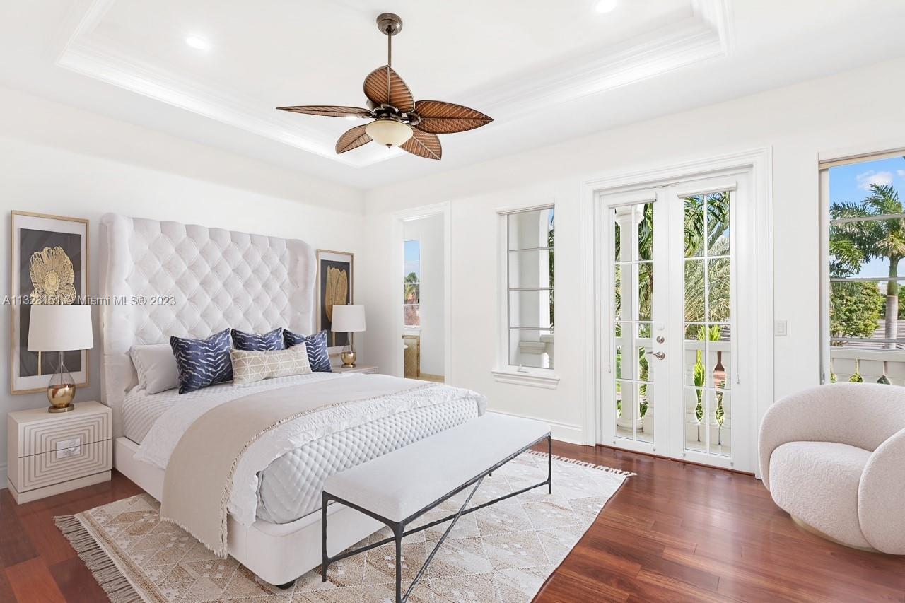 ROYAL PALM YACHT & COUNTRY - Residential