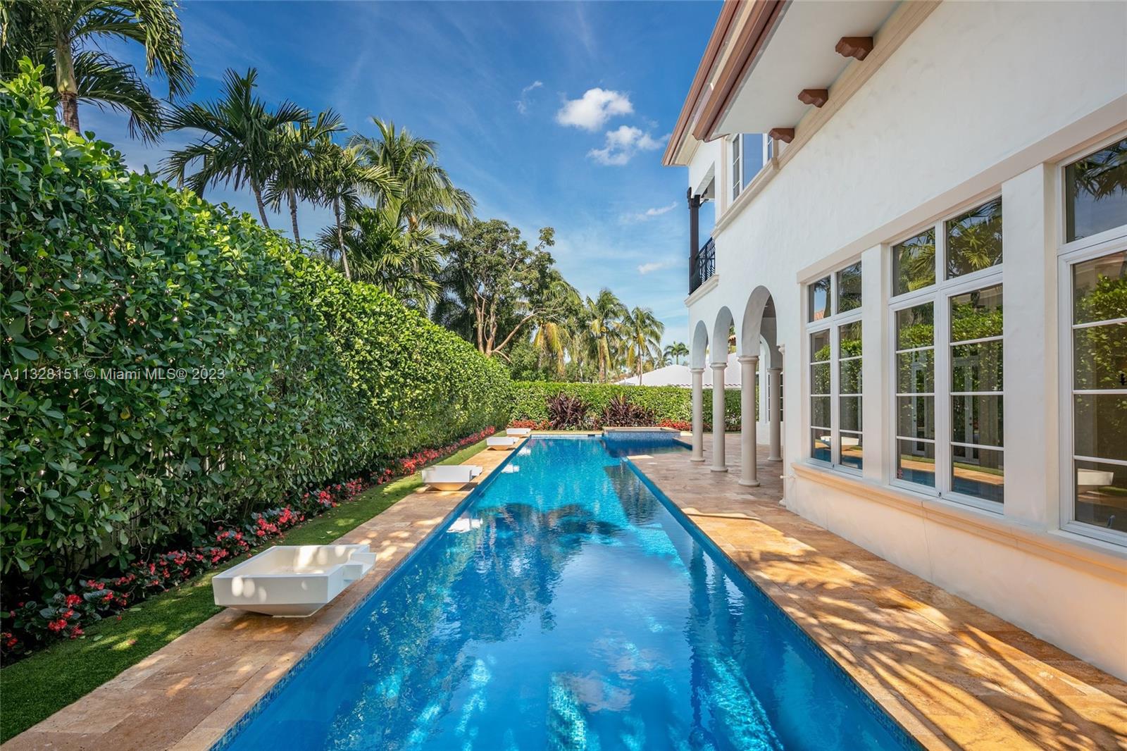 ROYAL PALM YACHT & COUNTRY - Residential