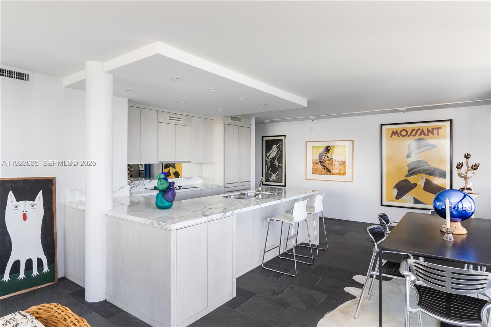 VENETIA CONDO - Residential