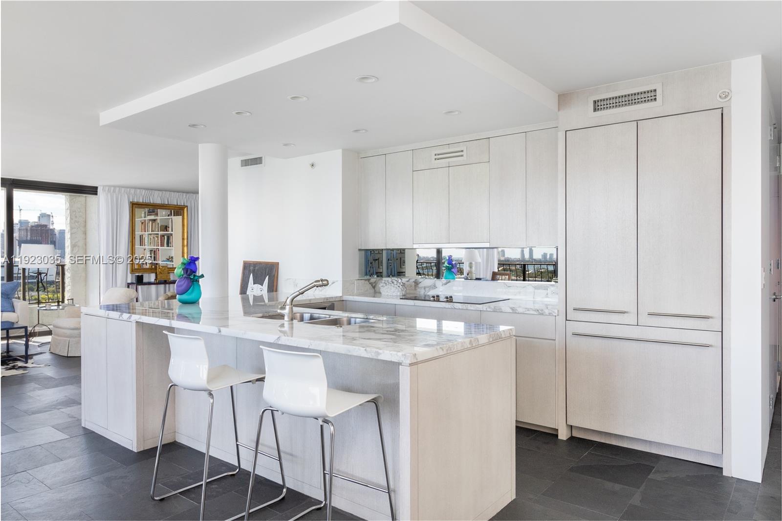 VENETIA CONDO - Residential