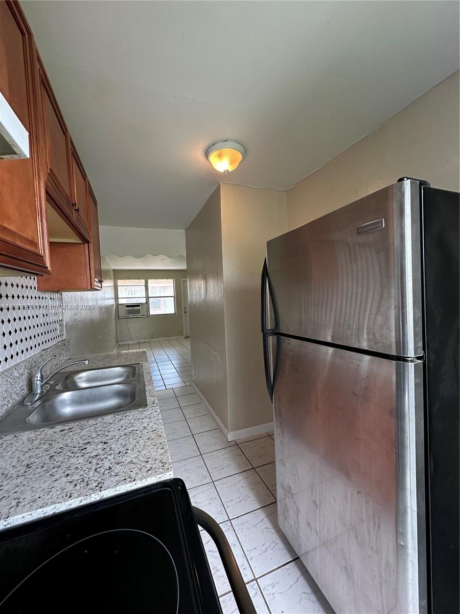 WEST CARVER RANCHES ADD N - Residential Lease