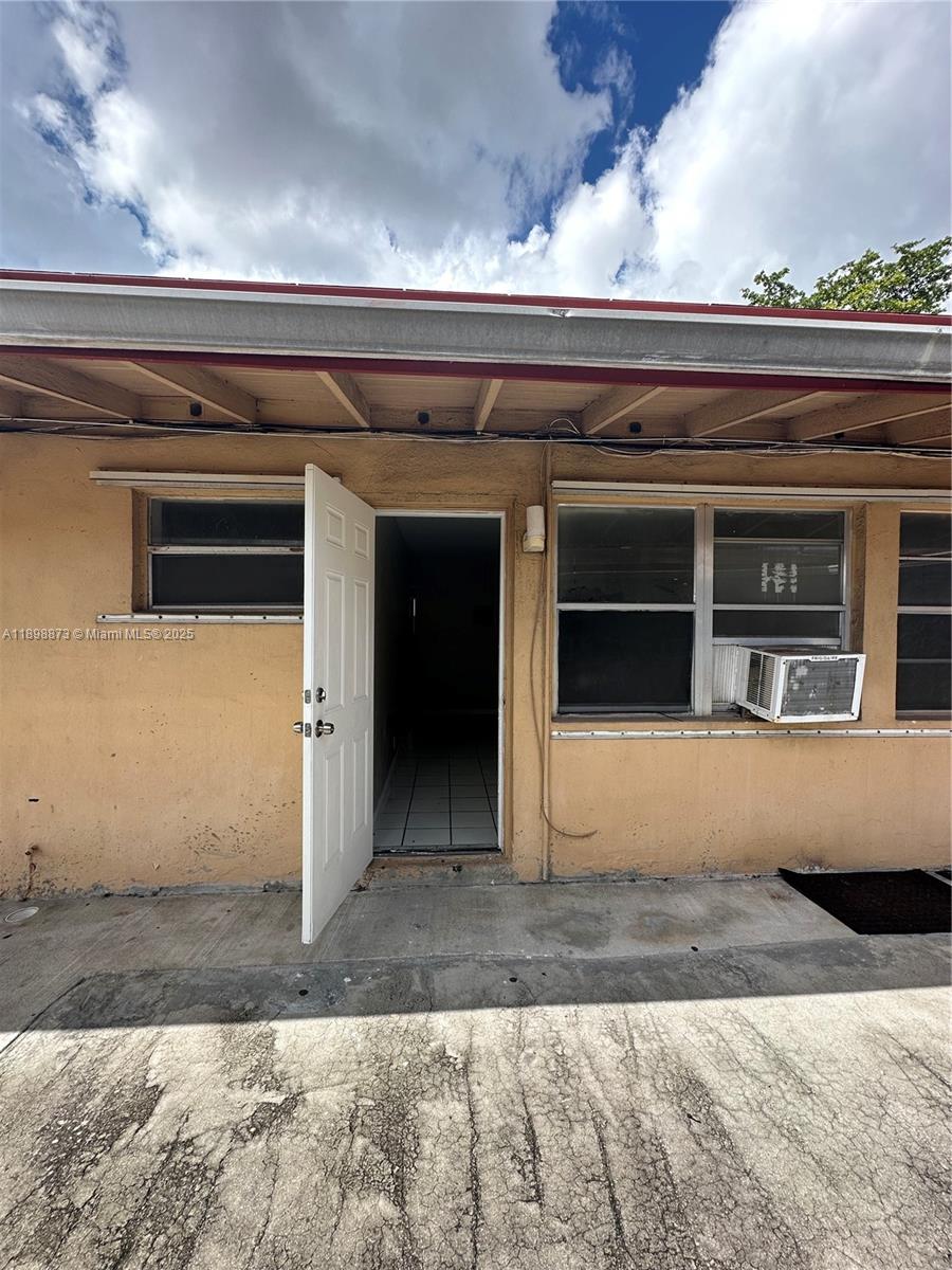 WEST CARVER RANCHES ADD N - Residential Lease