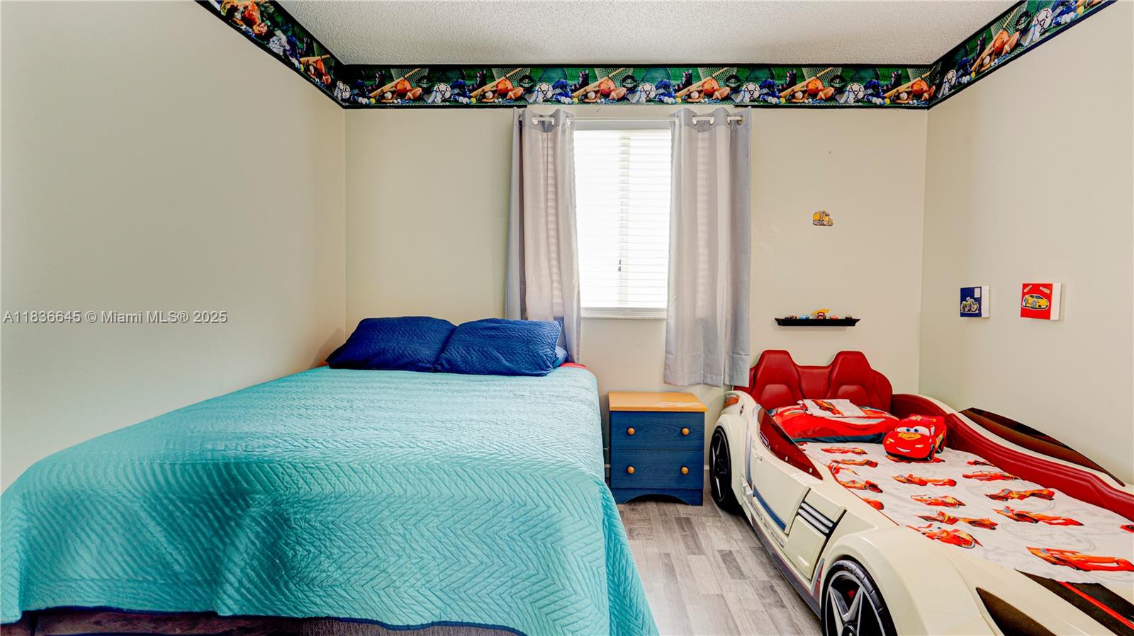 LAKES BY THE BAY SEC 12 - Residential