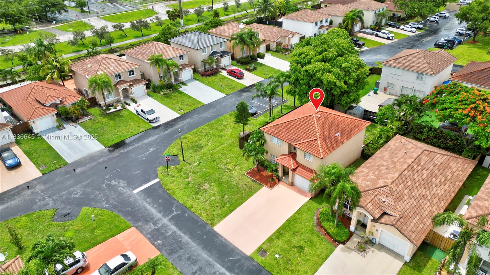 8740 SW 214th Ter, Cutler Bay, FL, 33189/$595,000 1 8740 SW 214th Ter