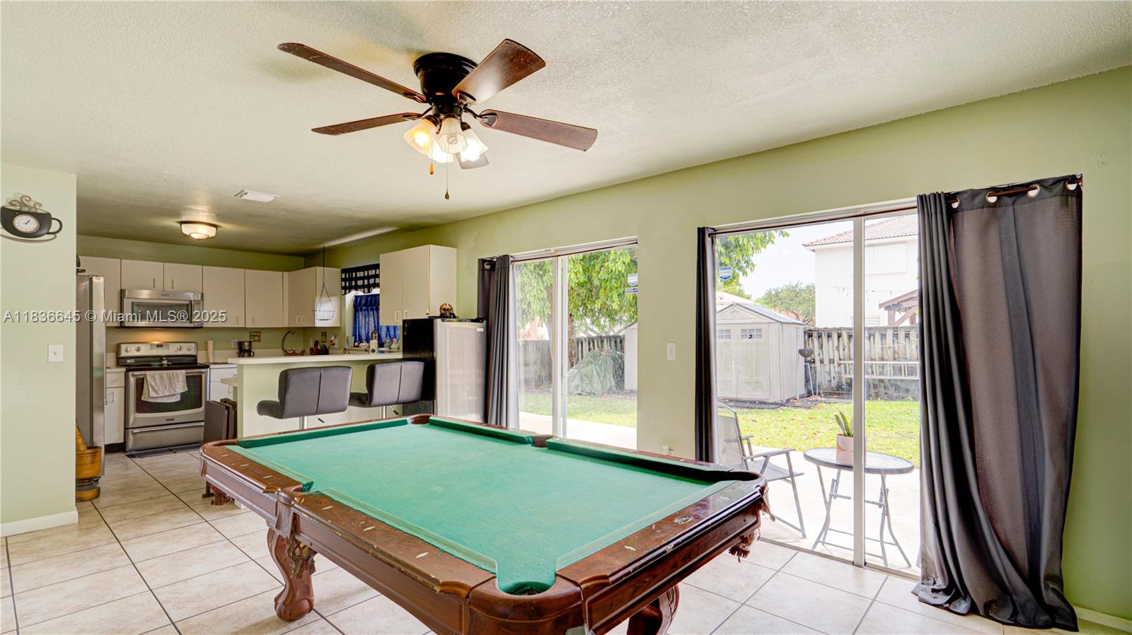 LAKES BY THE BAY SEC 12 - Residential