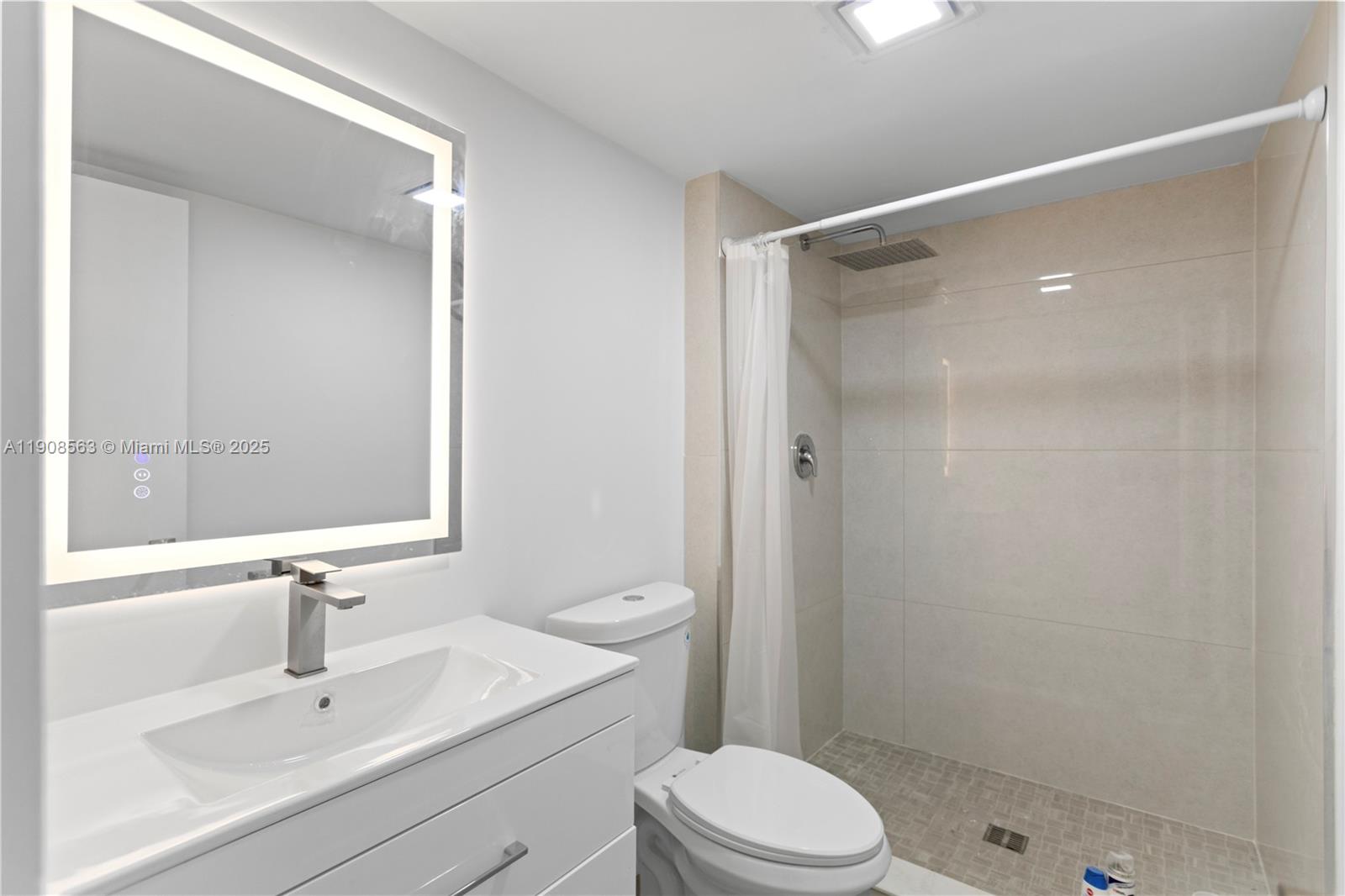 ARLEN HOUSE EAST CONDO - Residential