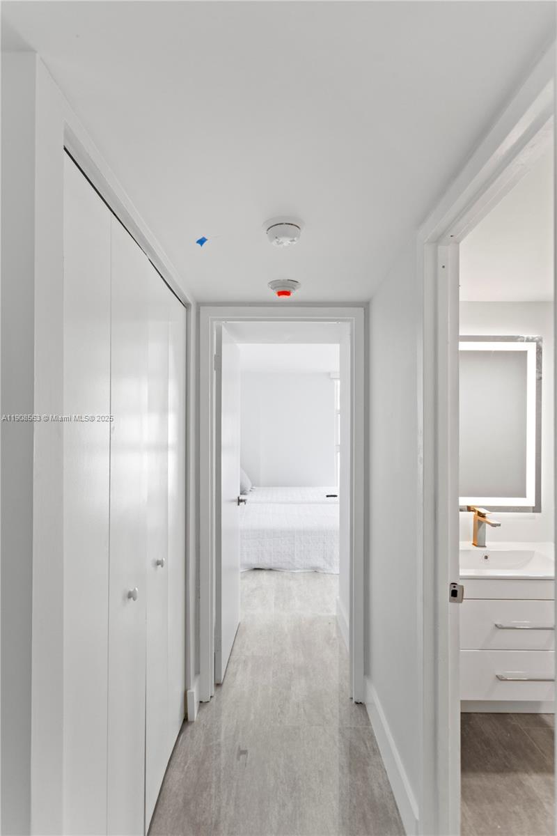 ARLEN HOUSE EAST CONDO - Residential