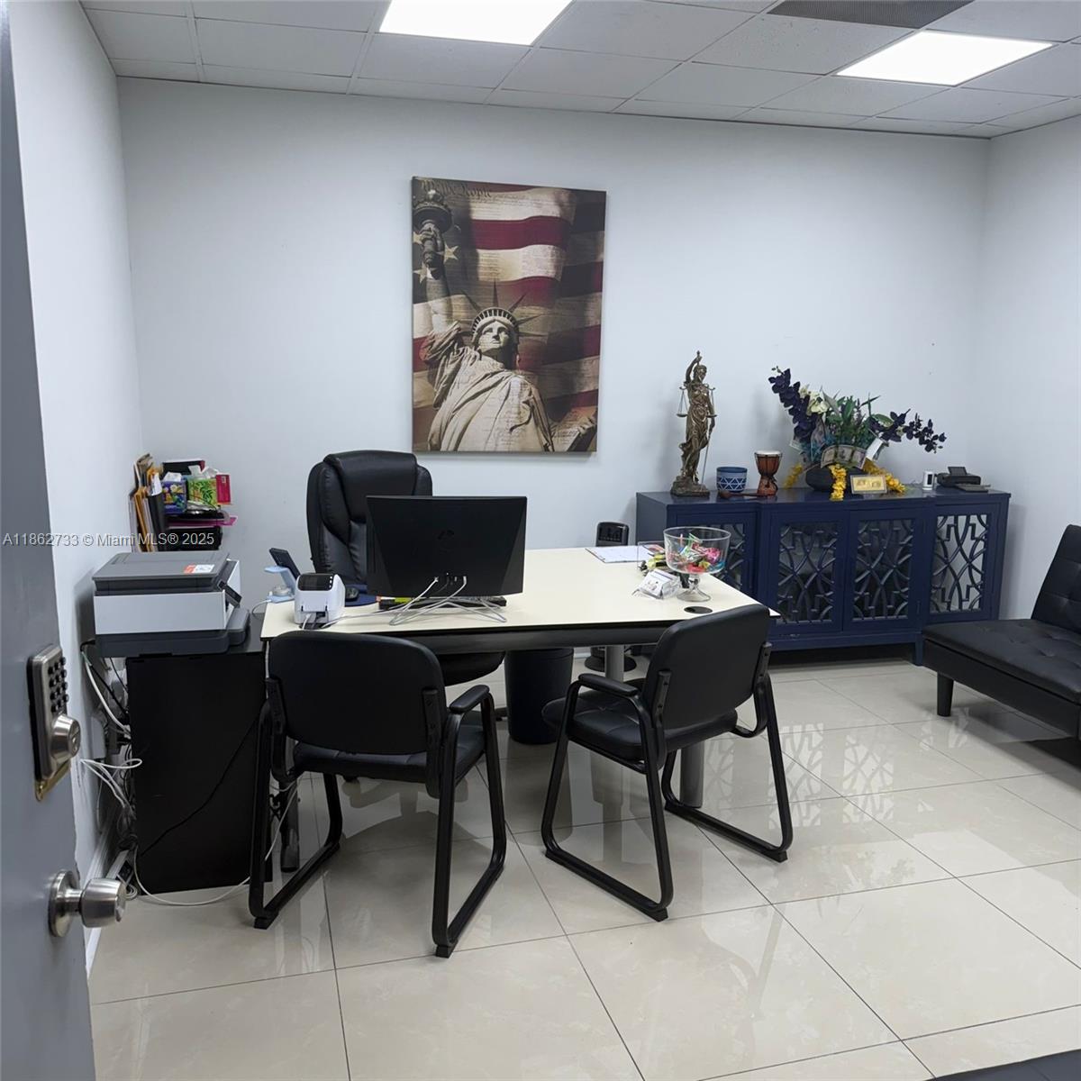 900 W 49th St suite 540