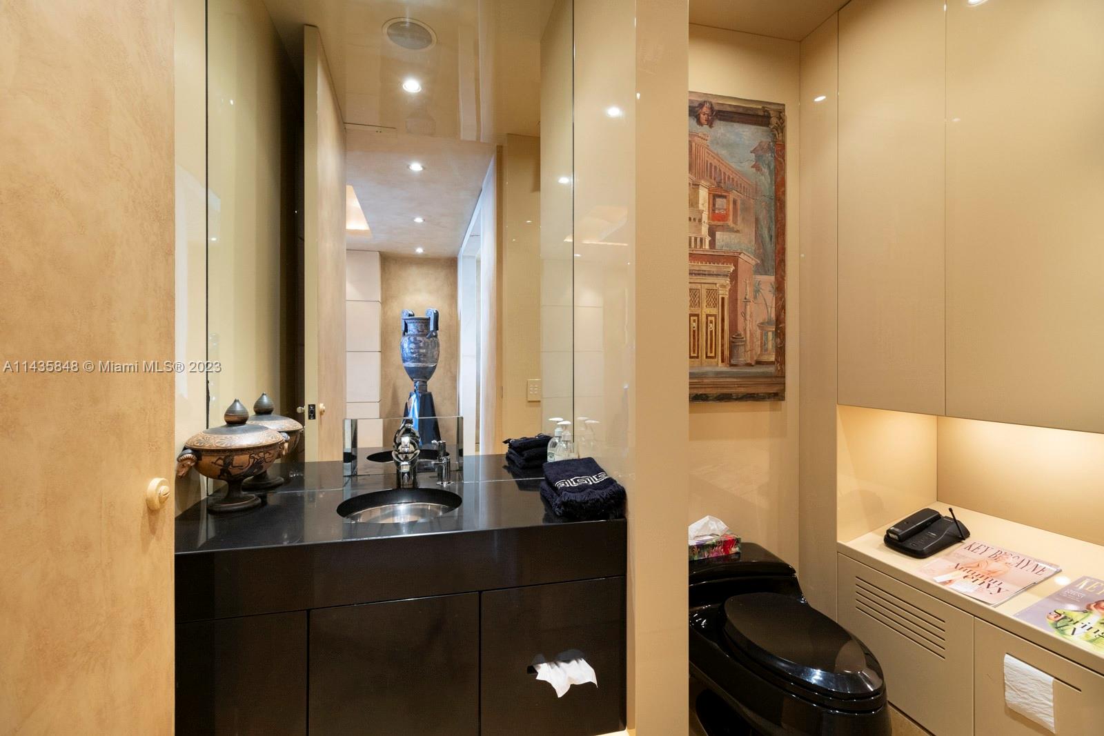 CLUB TOWER TWO CONDO - Residential