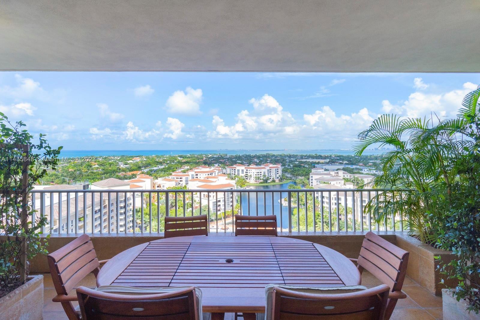 CLUB TOWER TWO CONDO - Residential